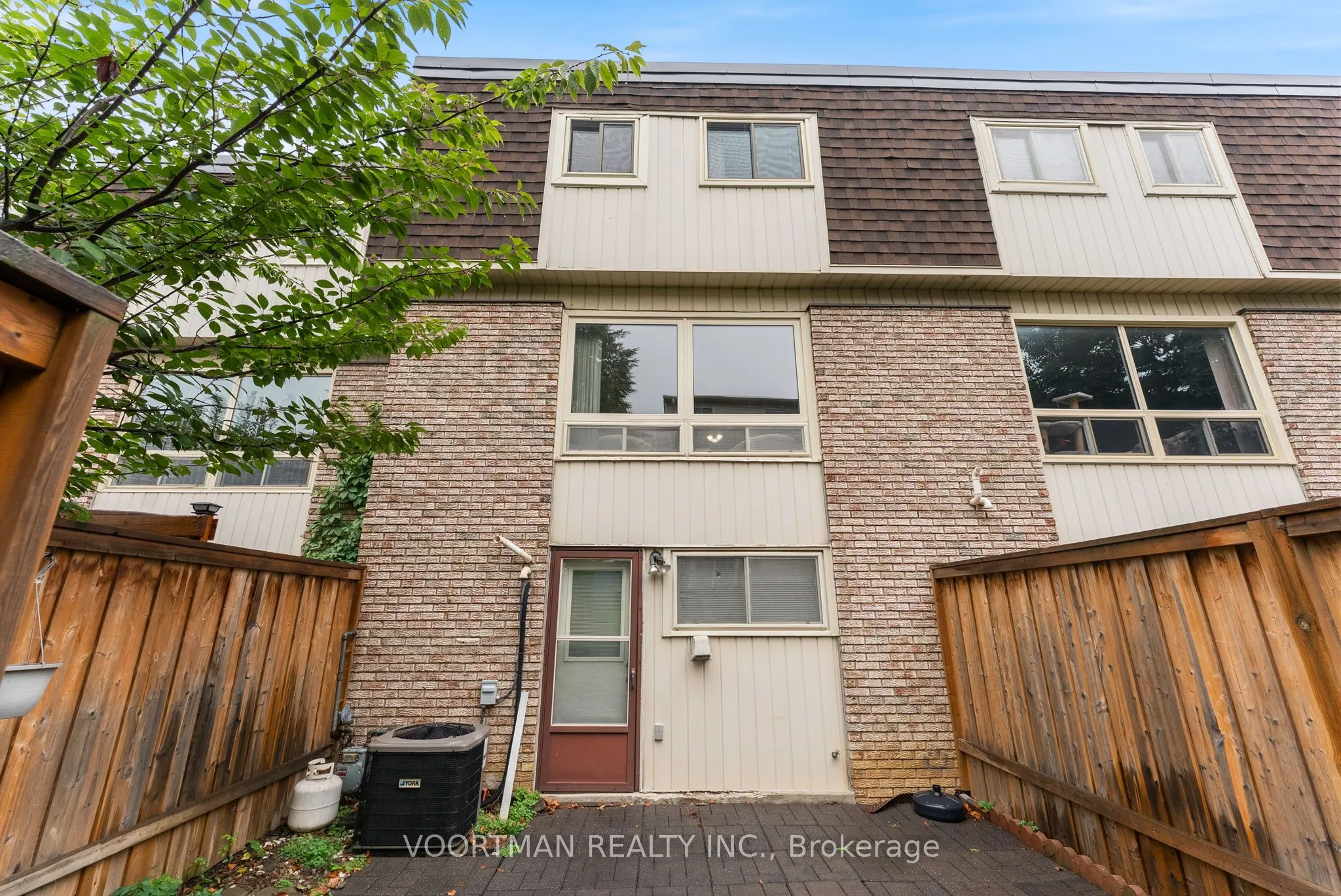 125 Bonaventure Drive, #12