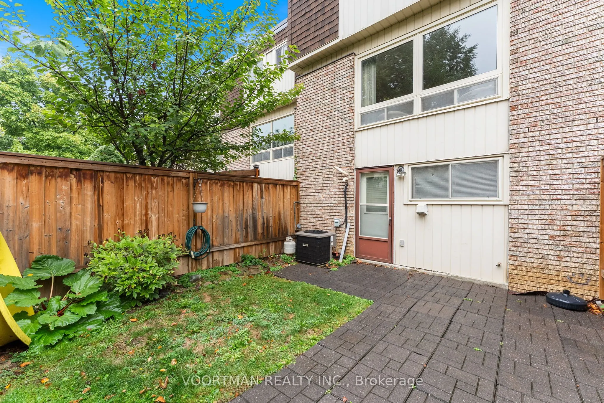 125 Bonaventure Drive, #12