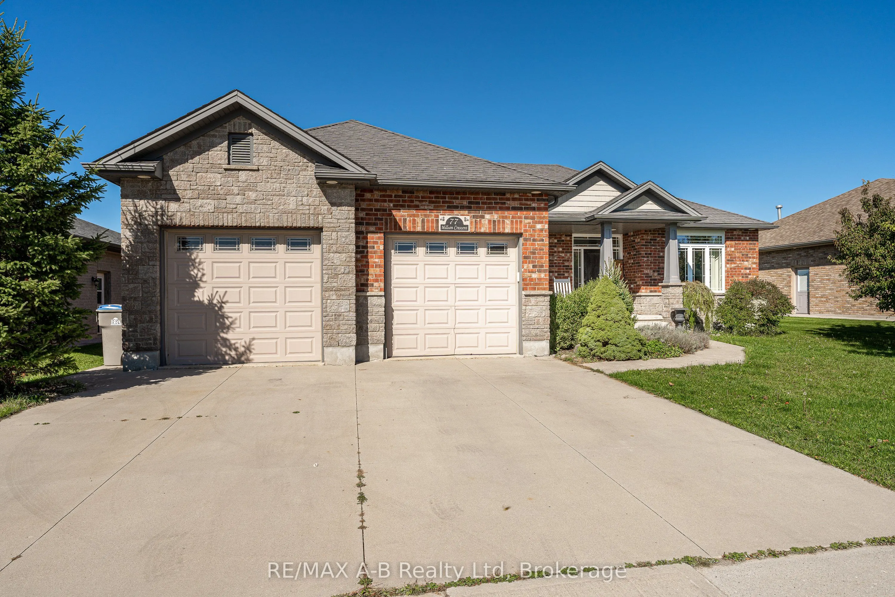 77 Millson Crescent