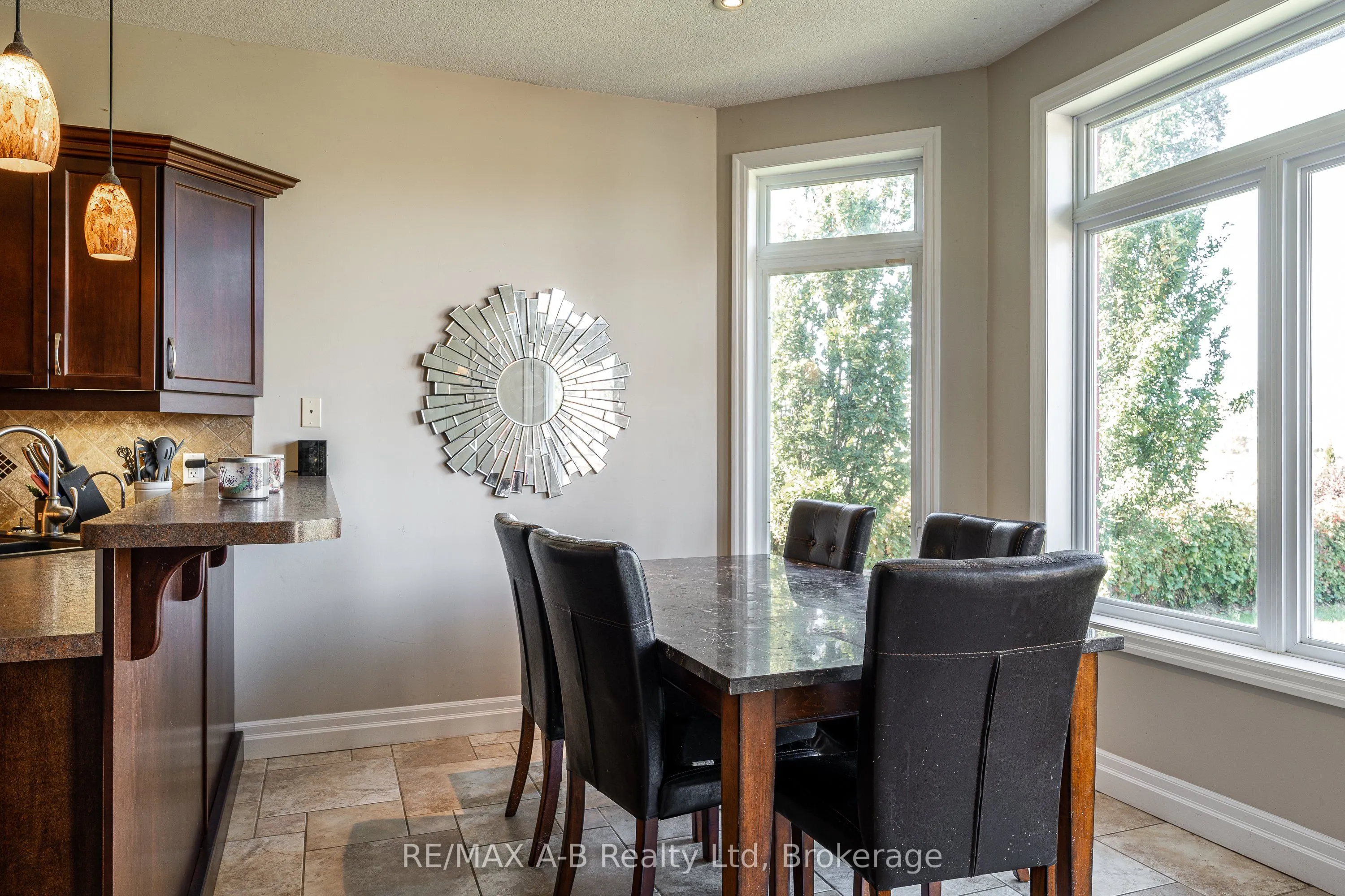 77 Millson Crescent