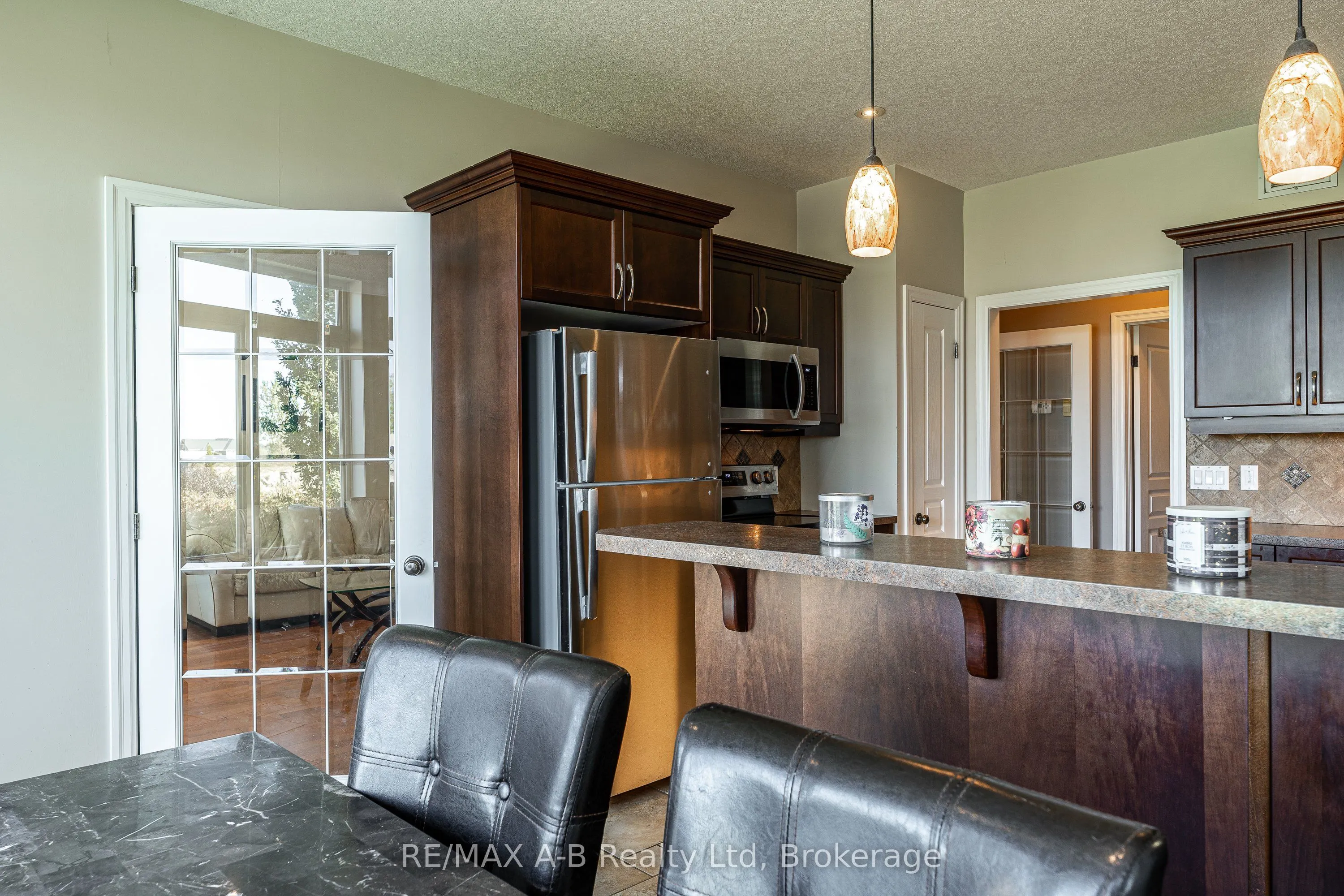 77 Millson Crescent