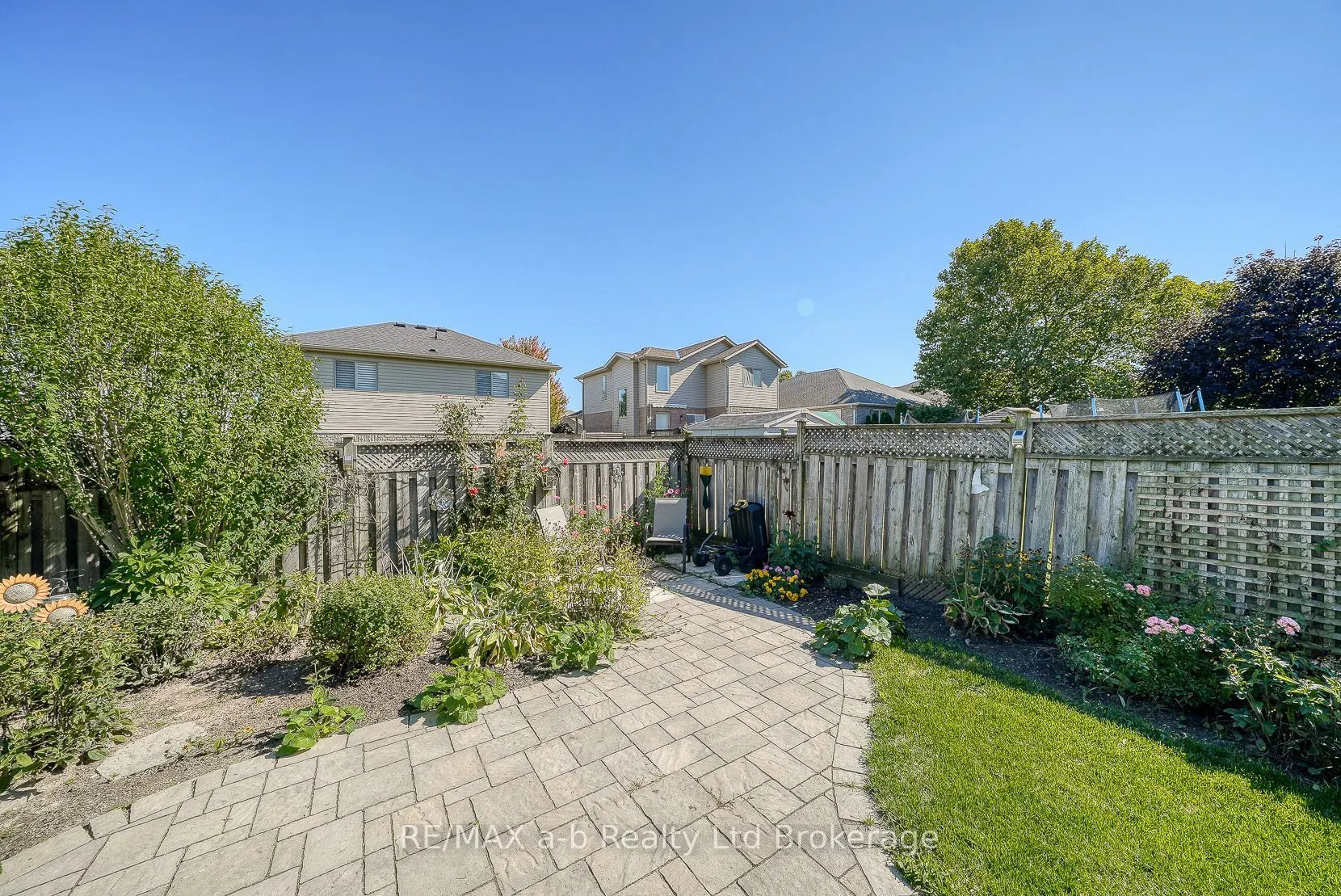 694 Southwood Way