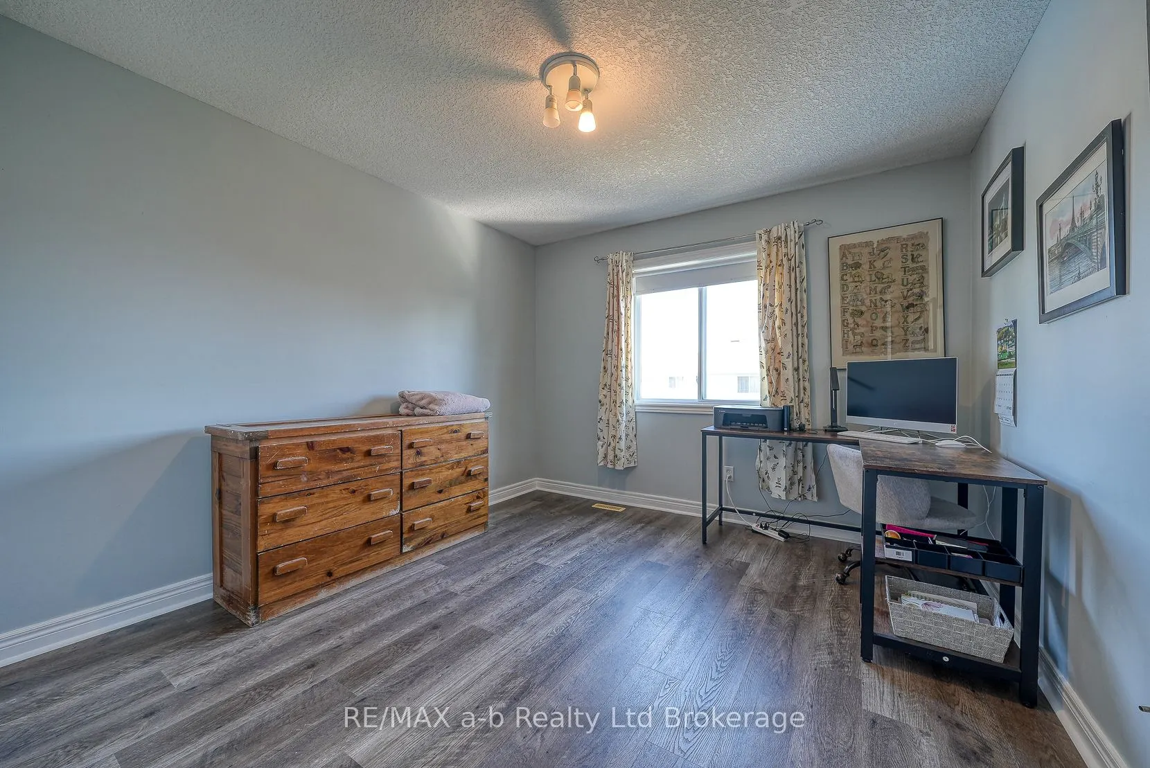 694 Southwood Way