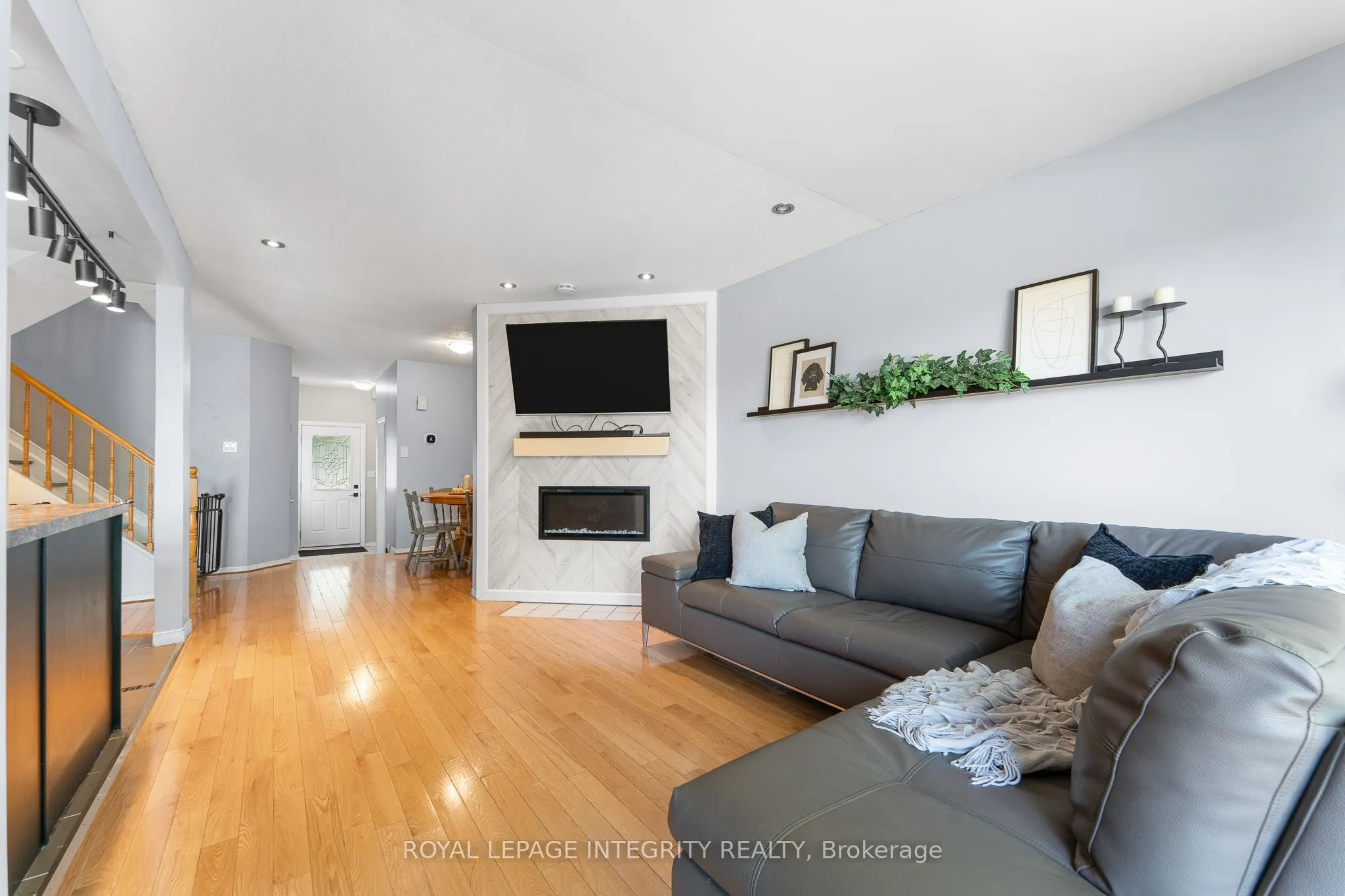 5 Banchory Crescent