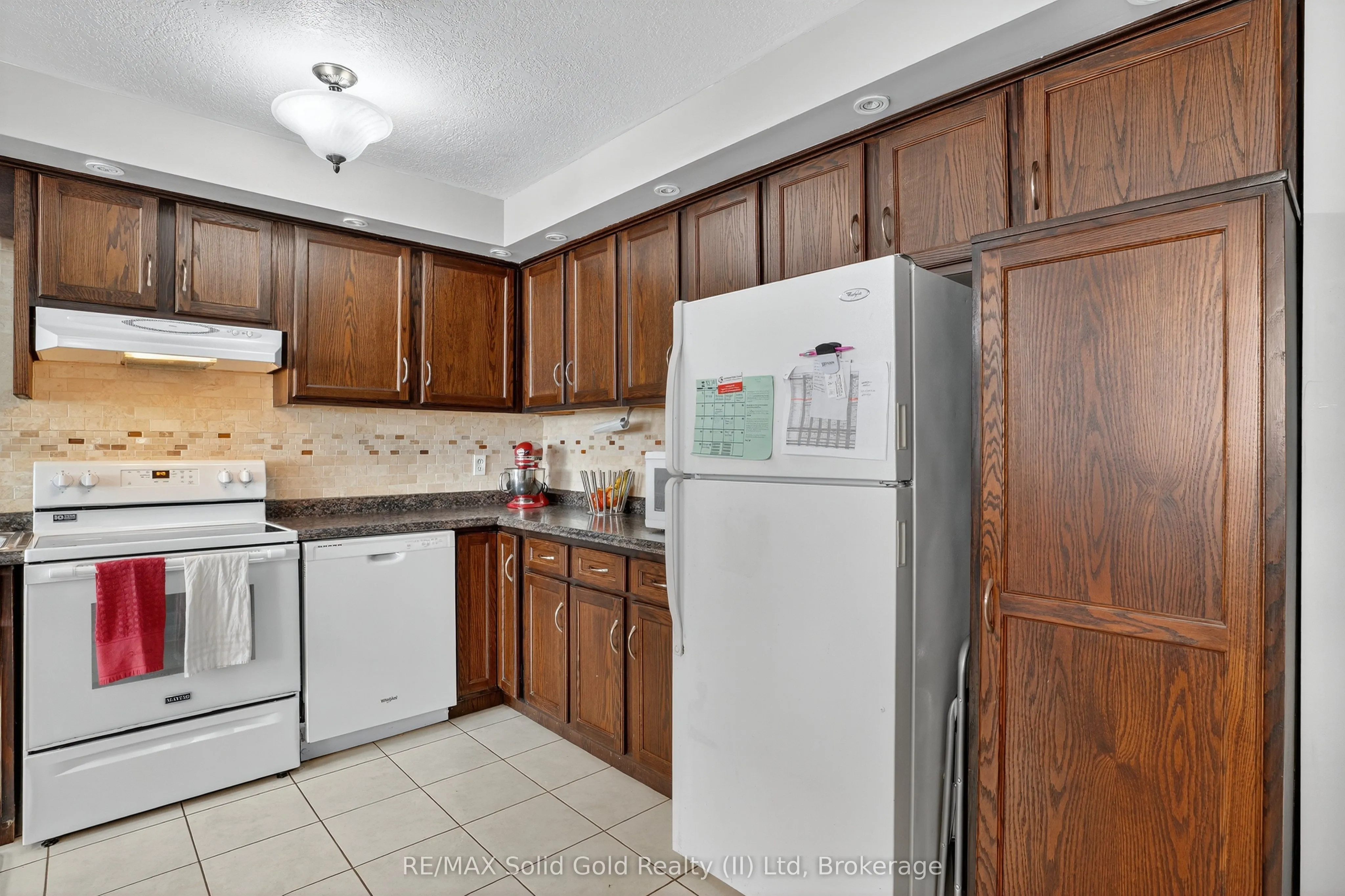 14 Carnaby Crescent