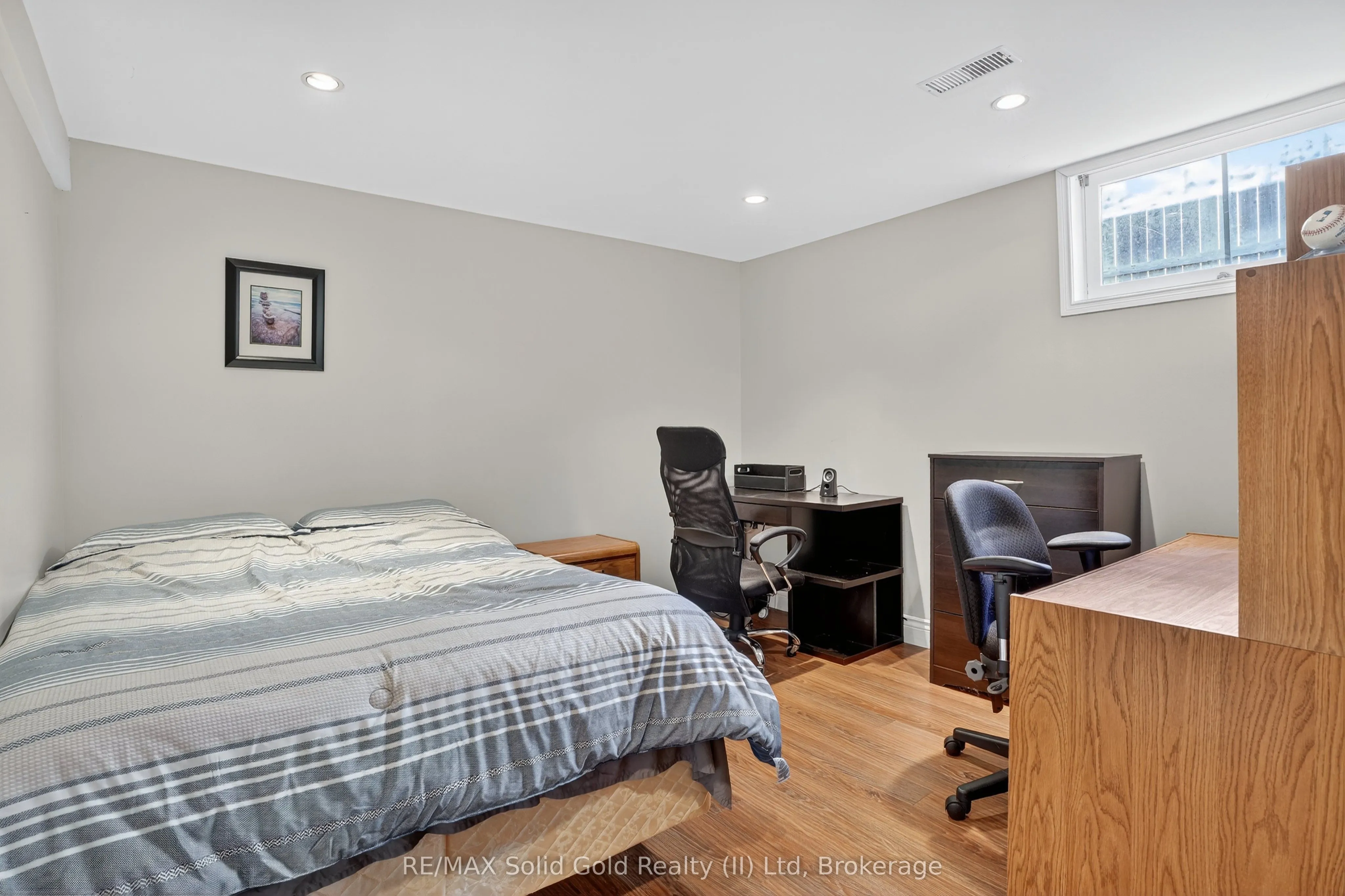 14 Carnaby Crescent