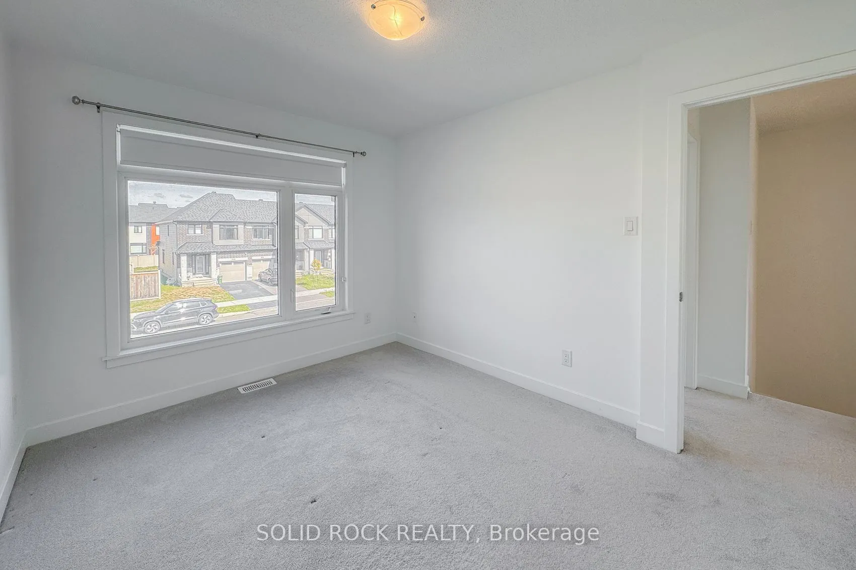 889 Solarium Avenue