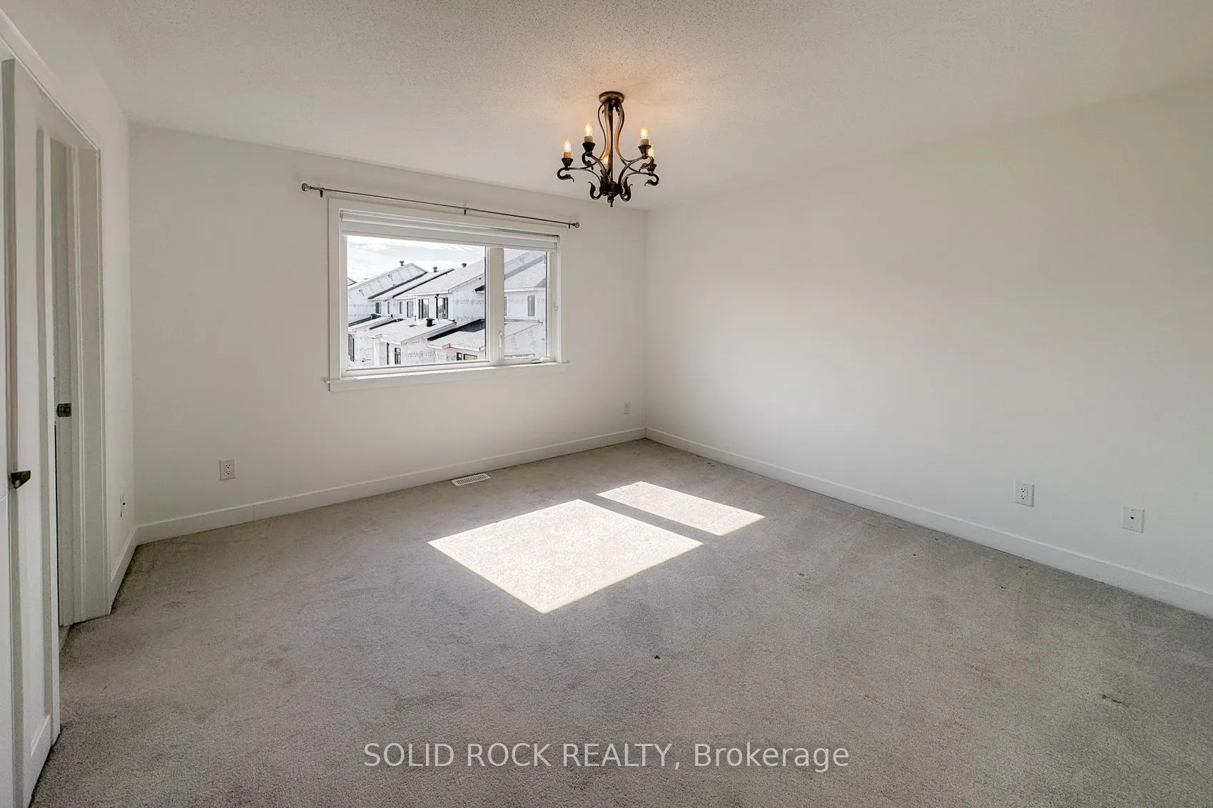 889 Solarium Avenue