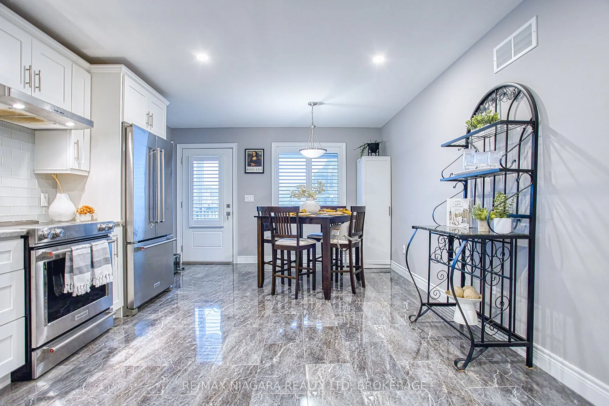 43 Sauer Avenue