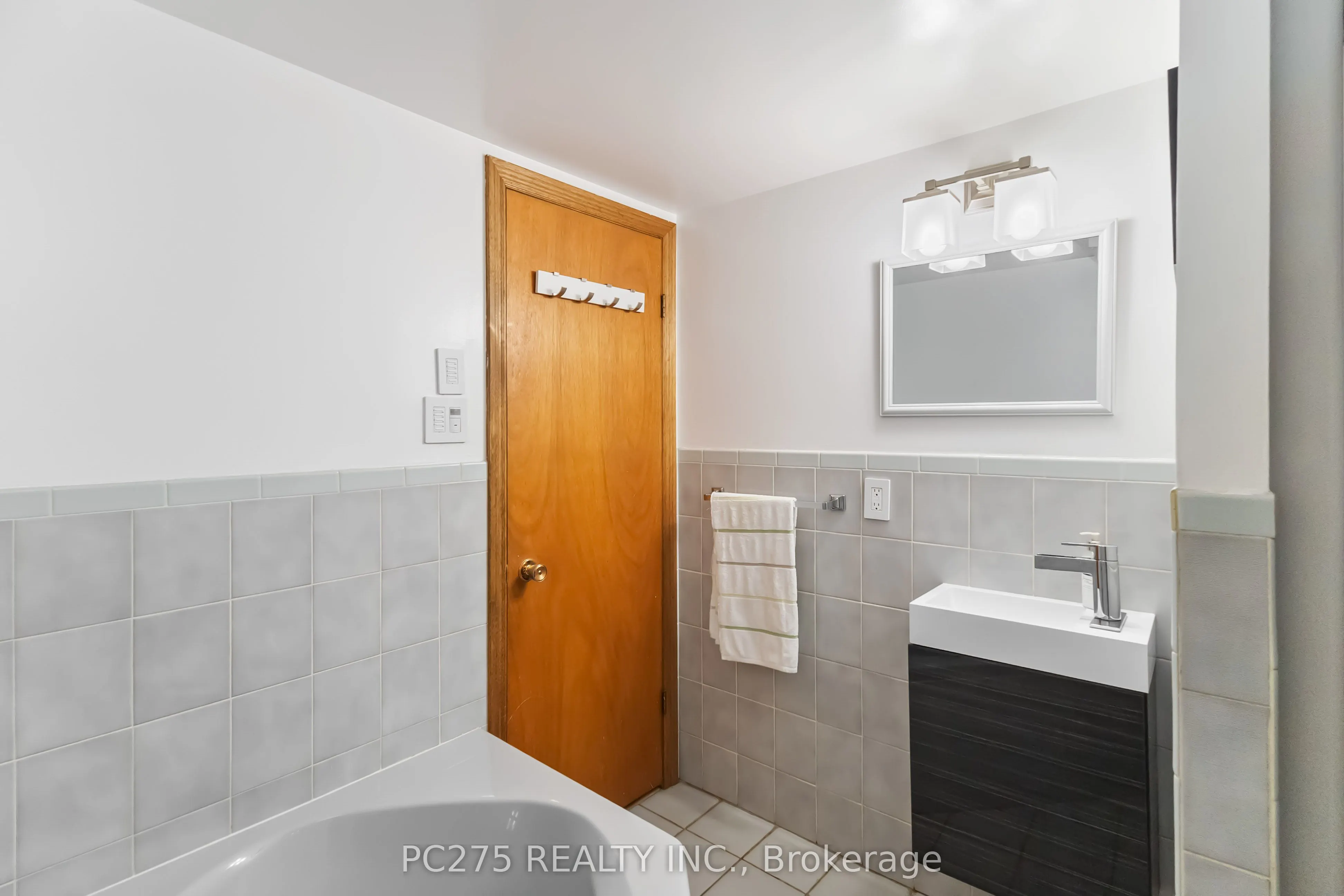 164 Atkinson Boulevard