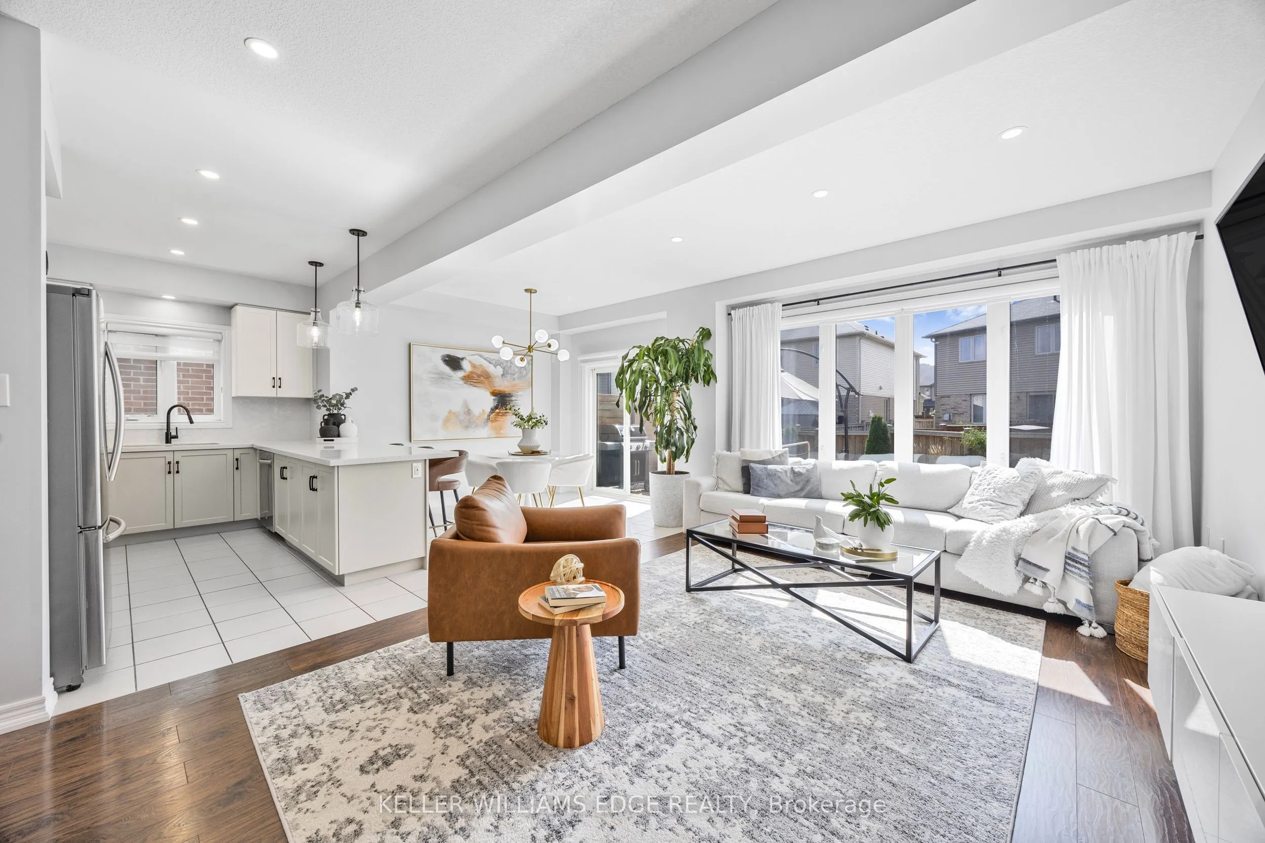 209 Echovalley Drive