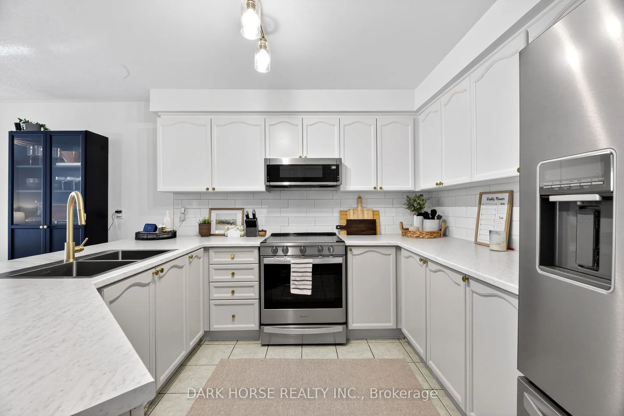 1401 Hancox Court