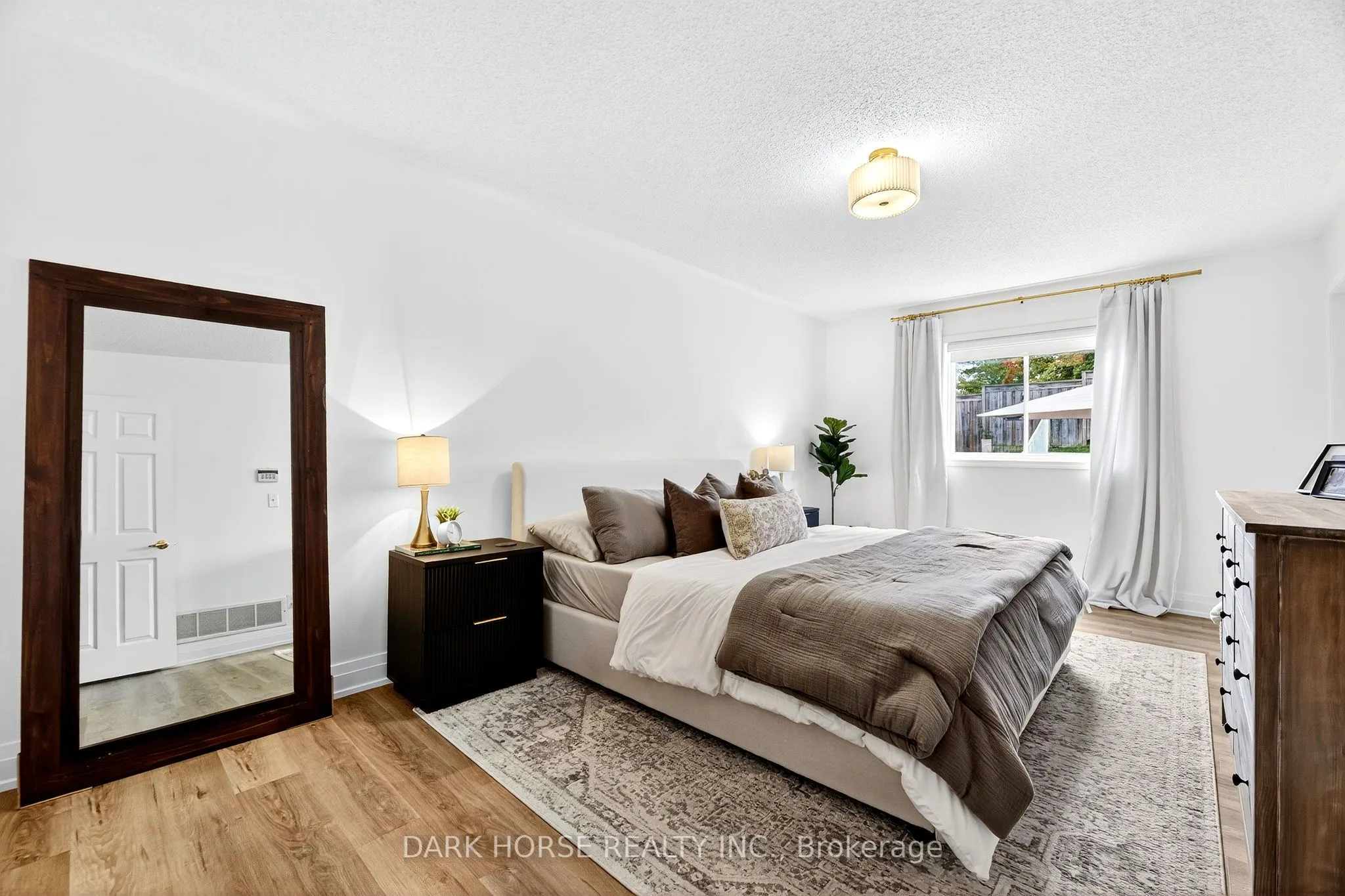 1401 Hancox Court