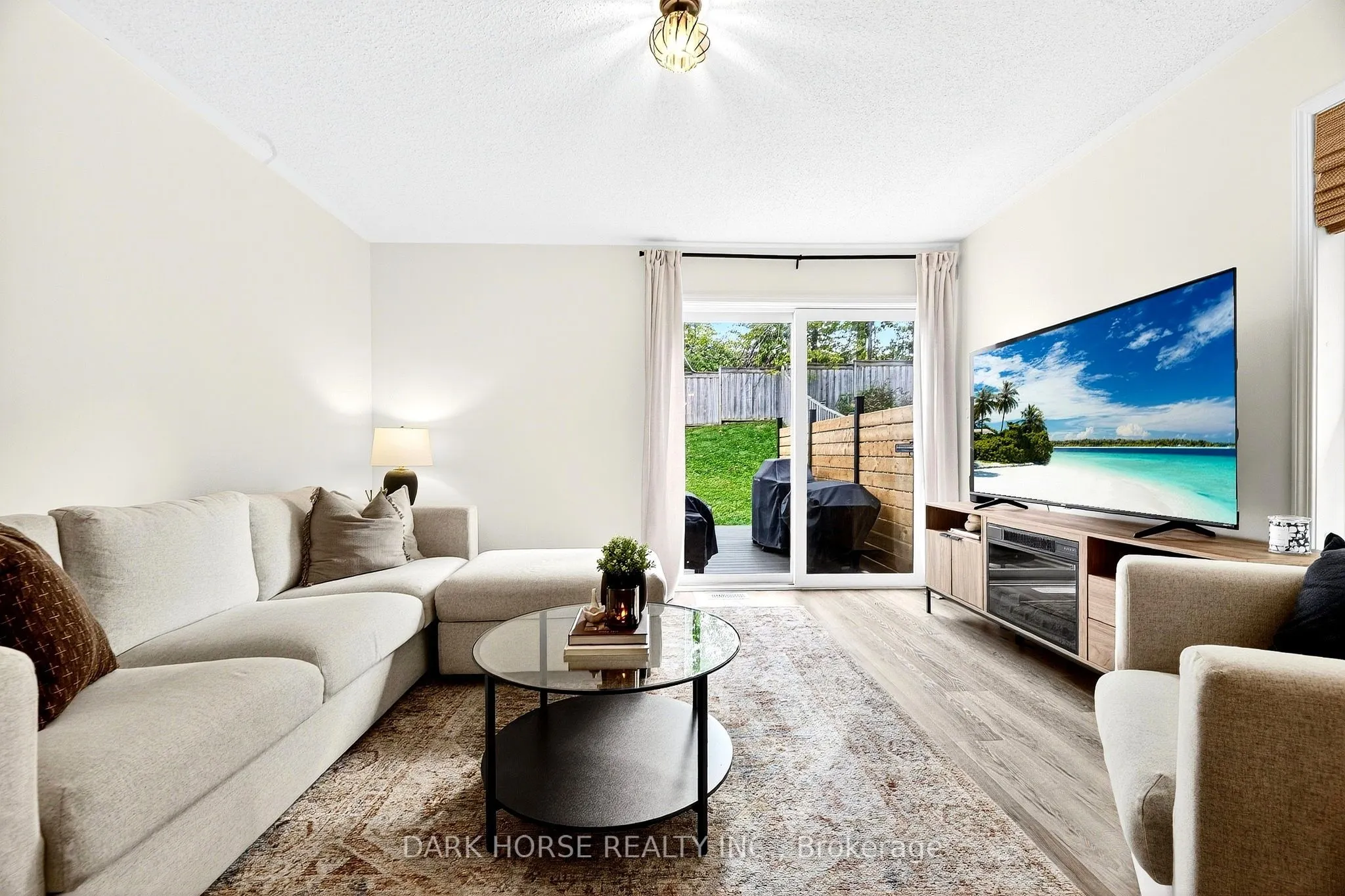 1401 Hancox Court