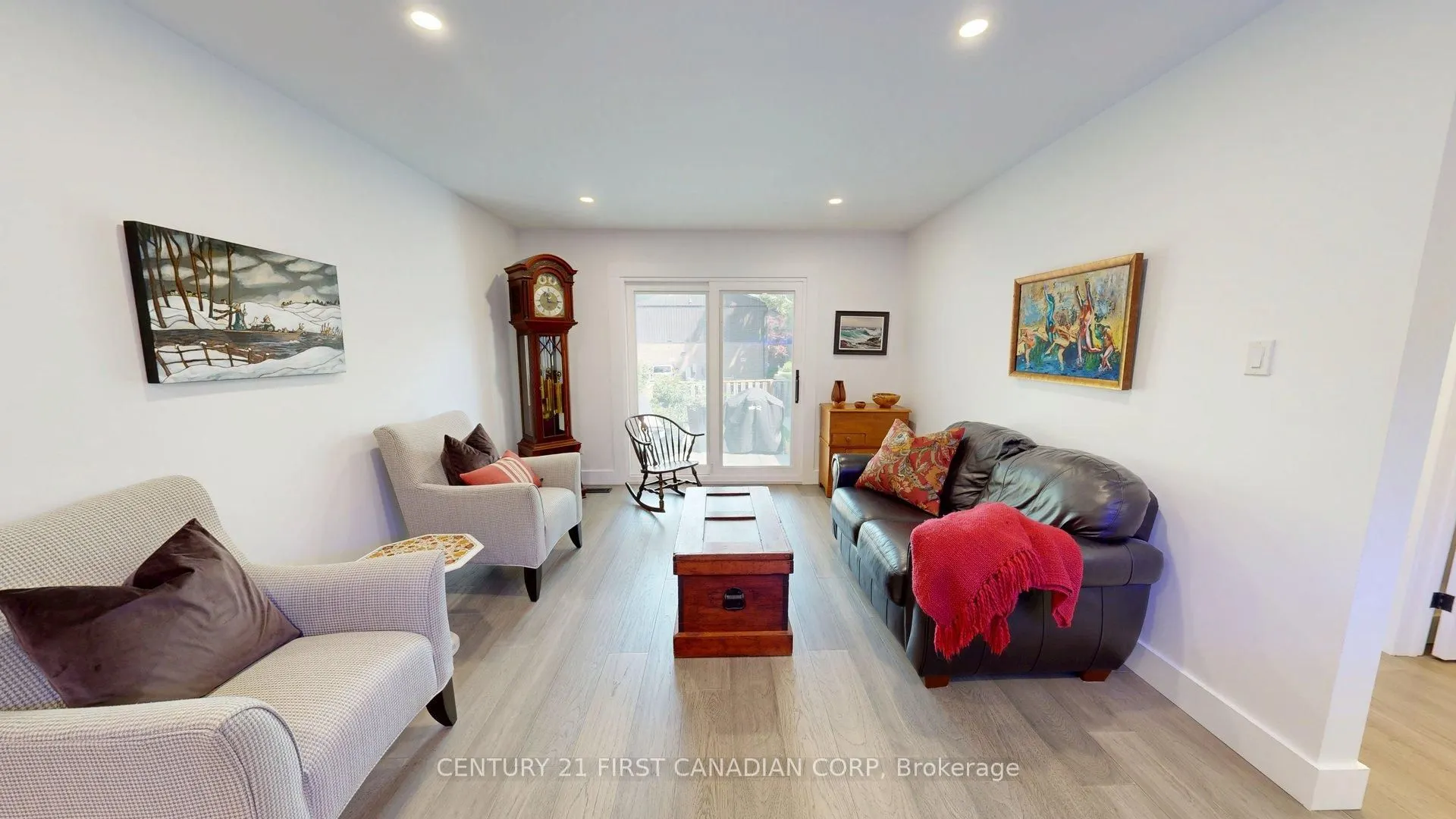 527 TOPPING Lane, #527