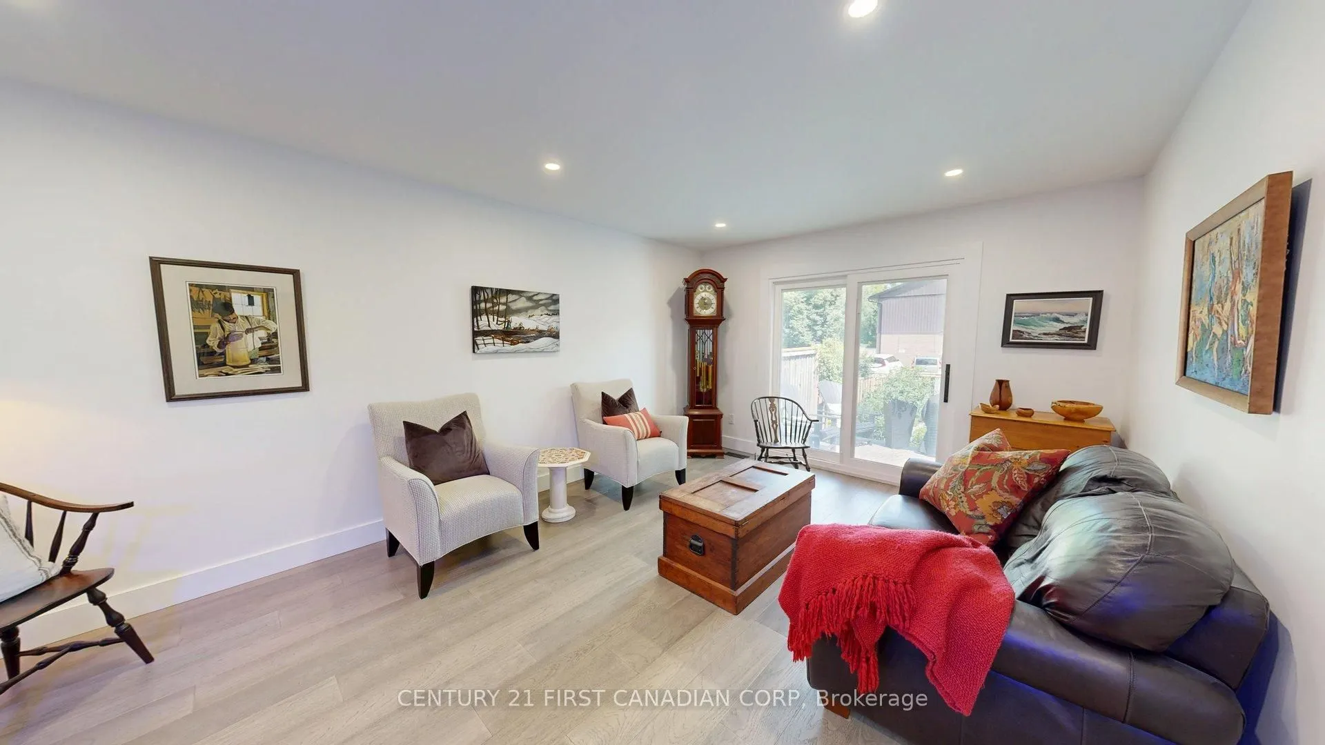 527 TOPPING Lane, #527