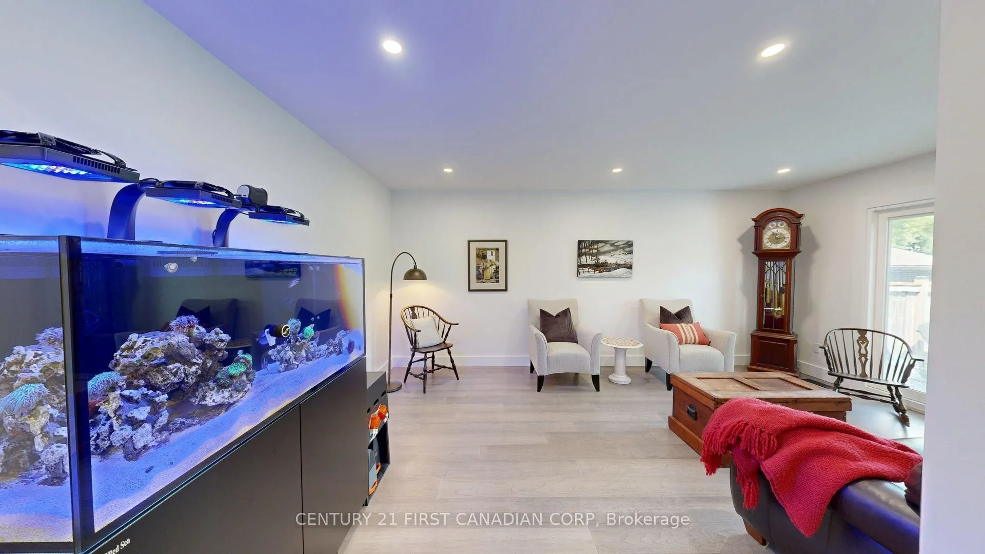 527 TOPPING Lane, #527