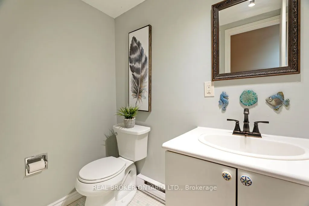 20 Kempster Avenue, #3