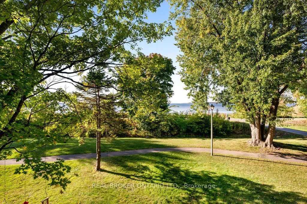20 Kempster Avenue, #3