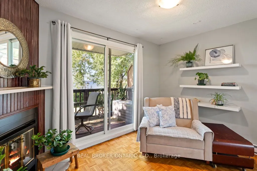 20 Kempster Avenue, #3