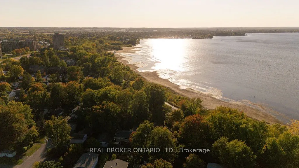 20 Kempster Avenue, #3