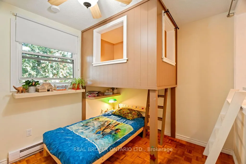 20 Kempster Avenue, #3