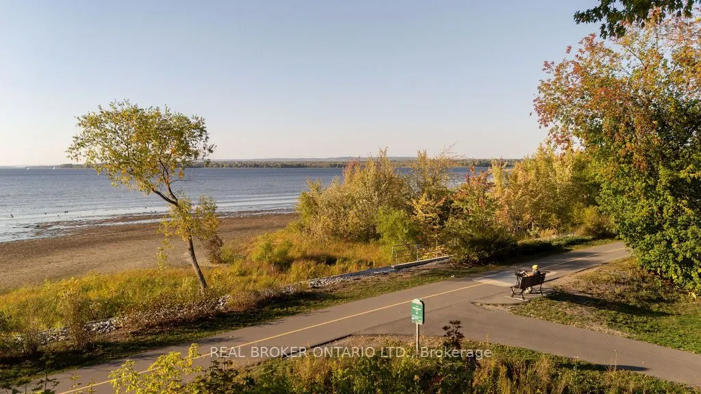 20 Kempster Avenue, #3