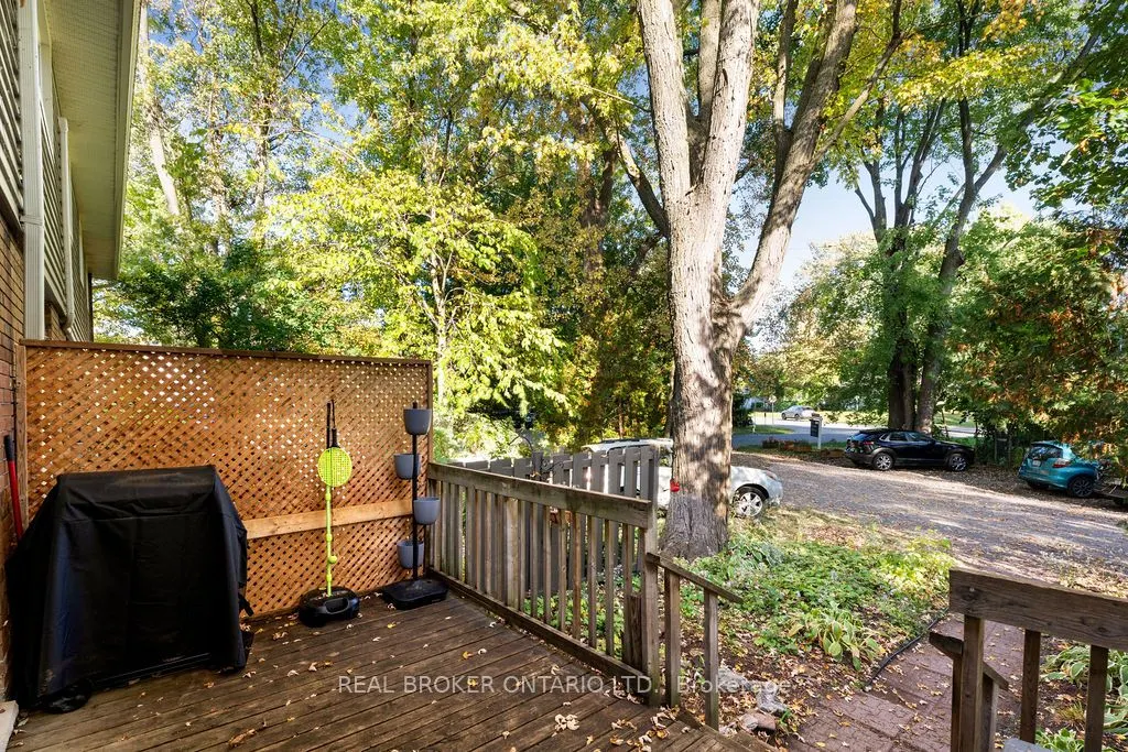 20 Kempster Avenue, #3