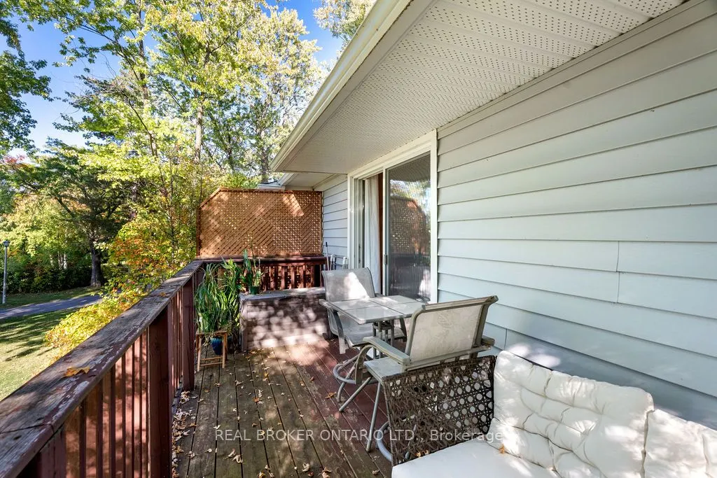 20 Kempster Avenue, #3