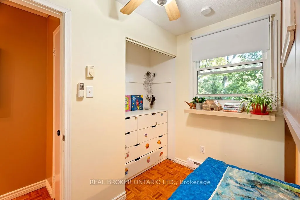 20 Kempster Avenue, #3