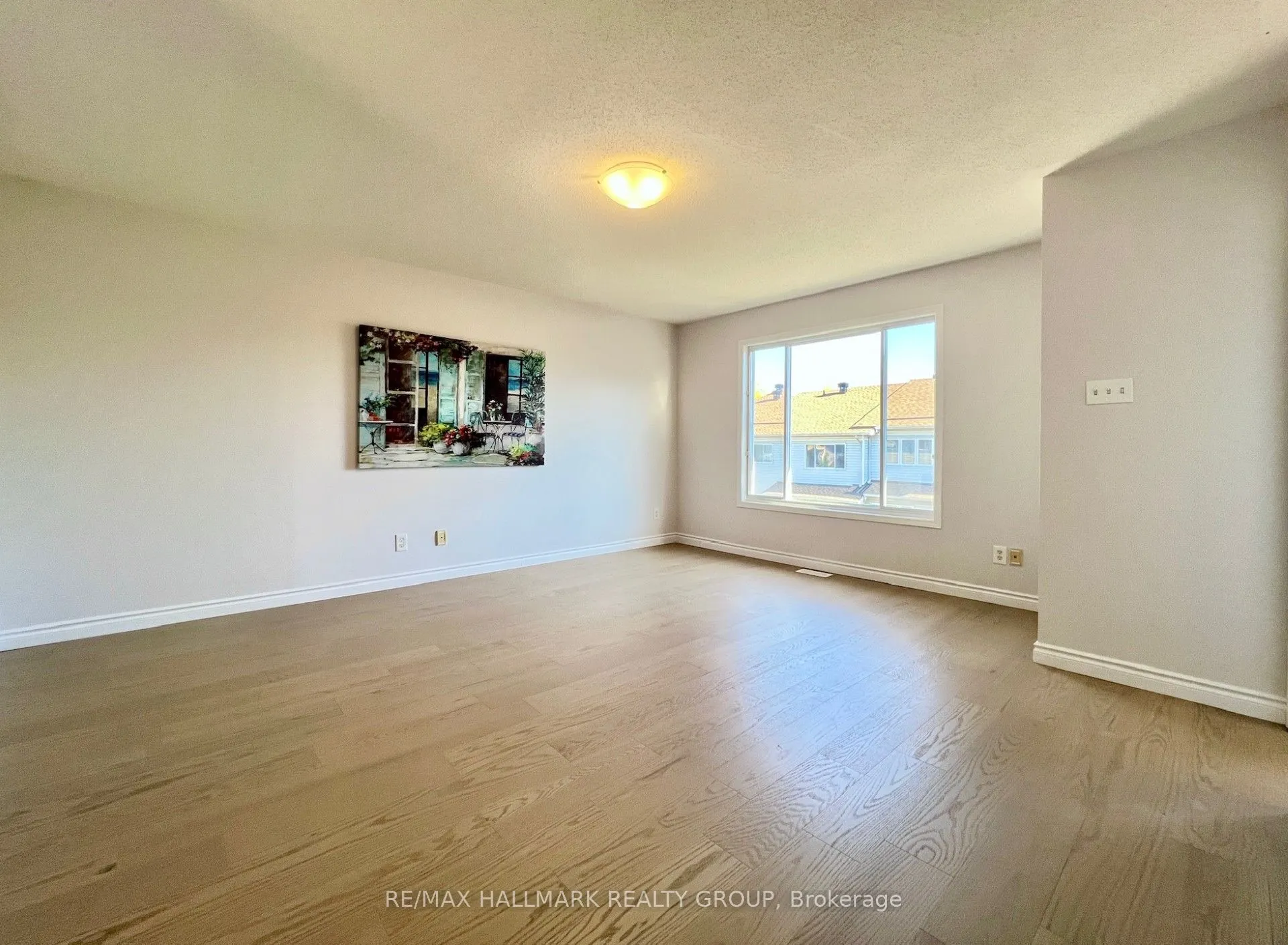 4 Valemont St Street