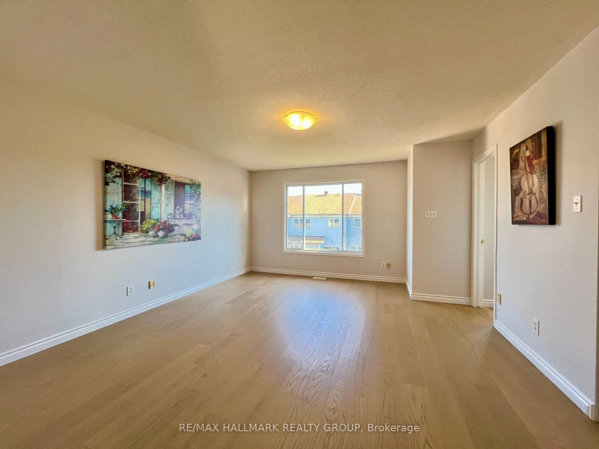 4 Valemont St Street