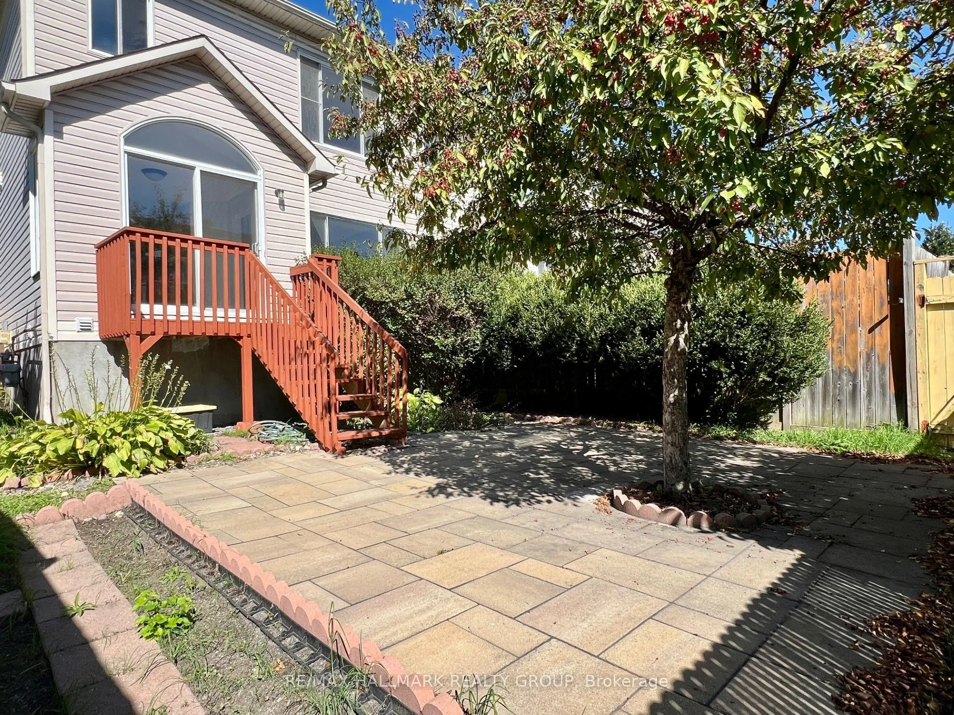 4 Valemont St Street