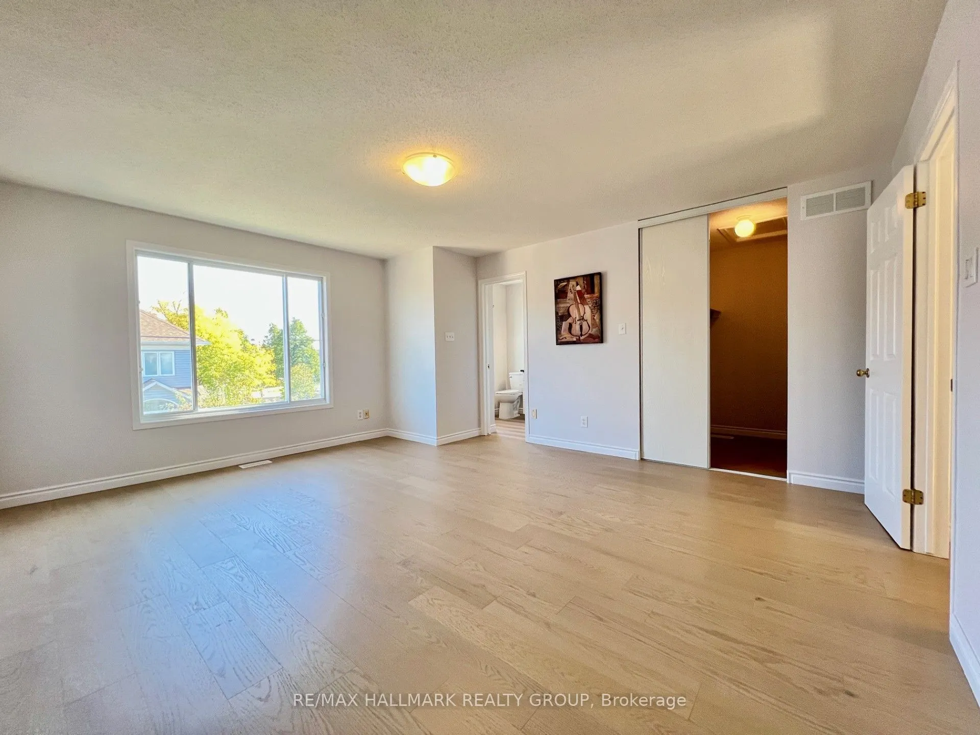 4 Valemont St Street