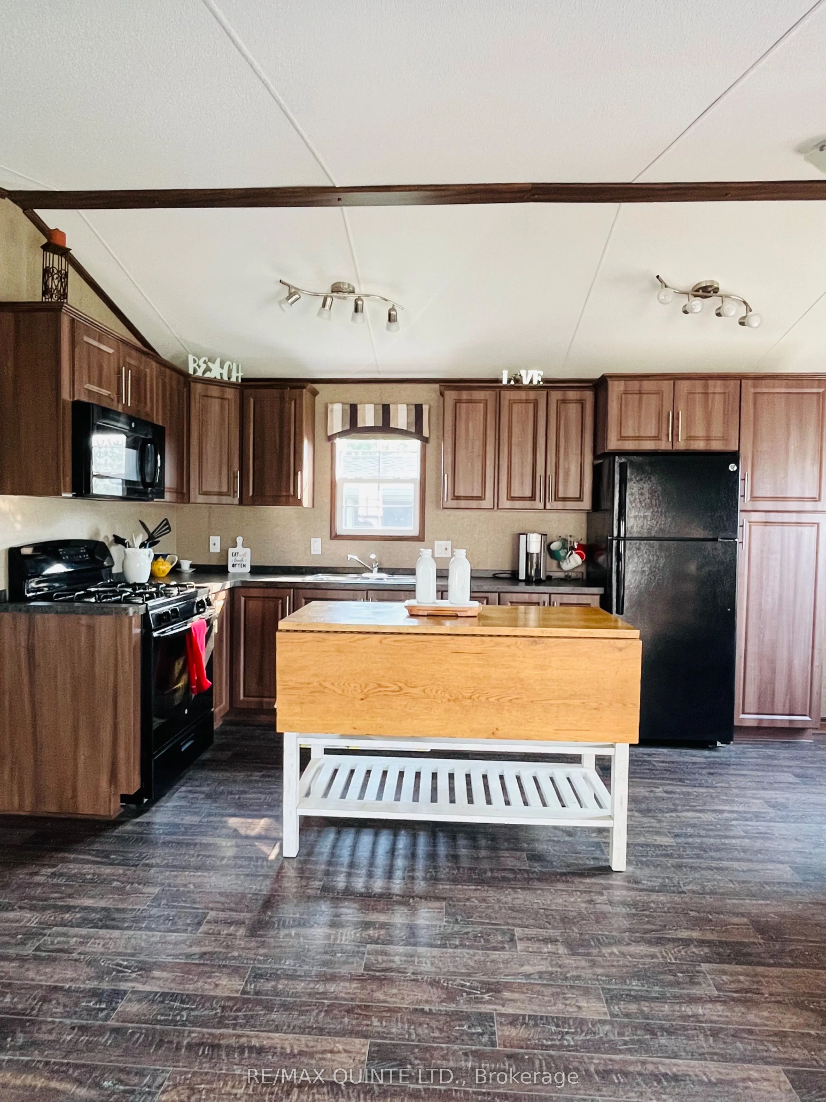 486 County Road 18, #8 Cricket Ln