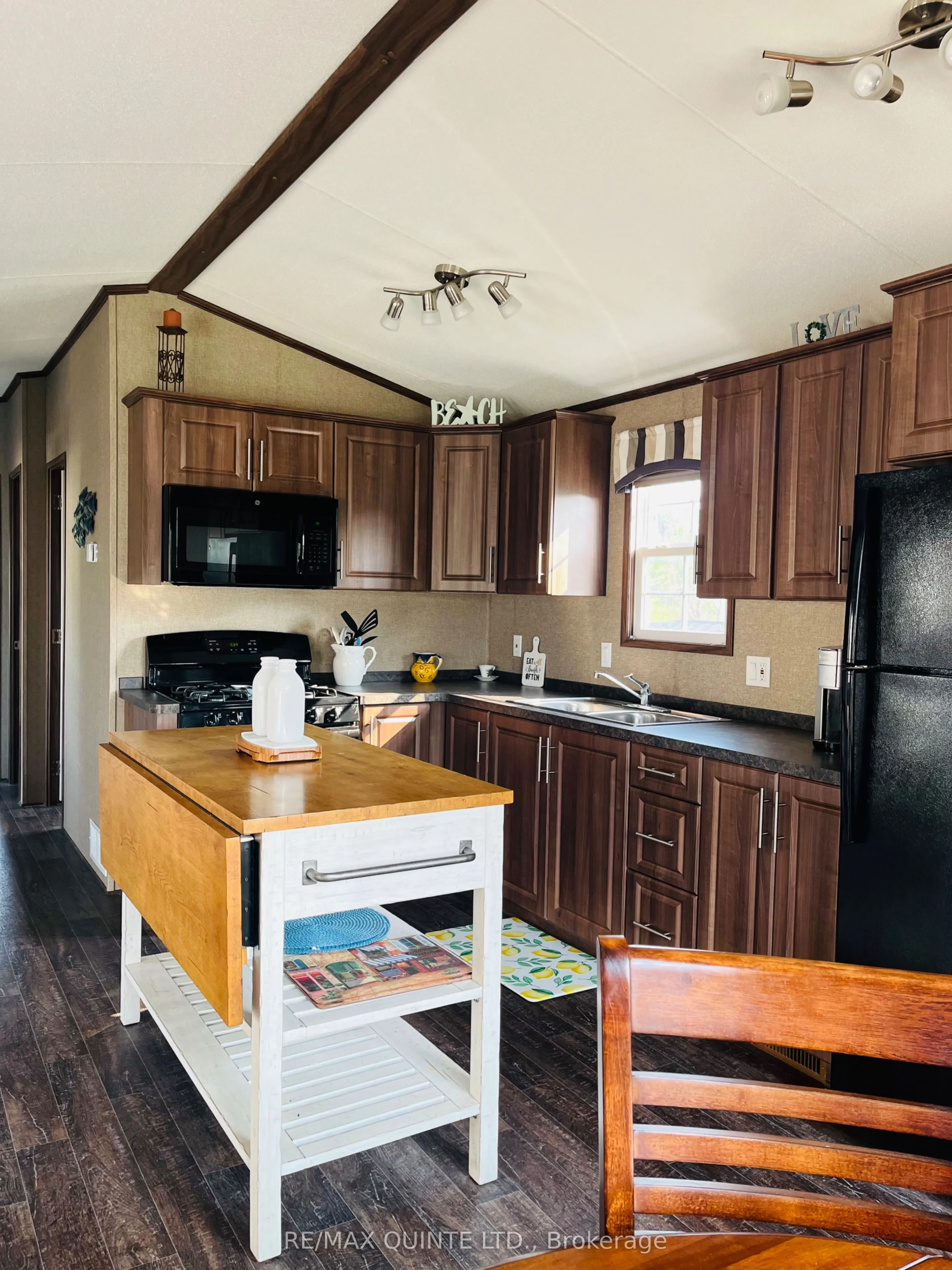 486 County Road 18, #8 Cricket Ln