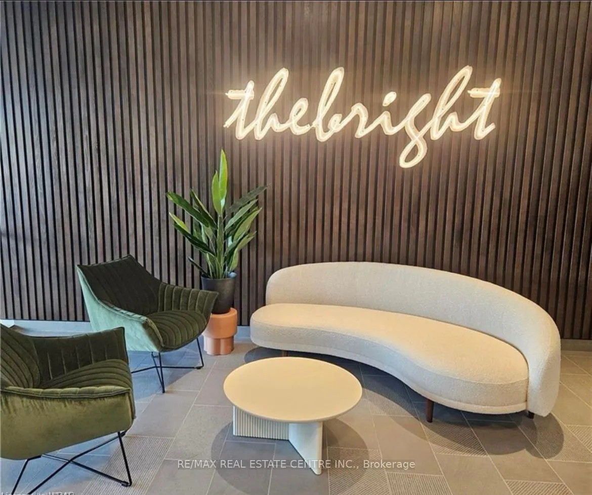 741 KING Street W, #1705