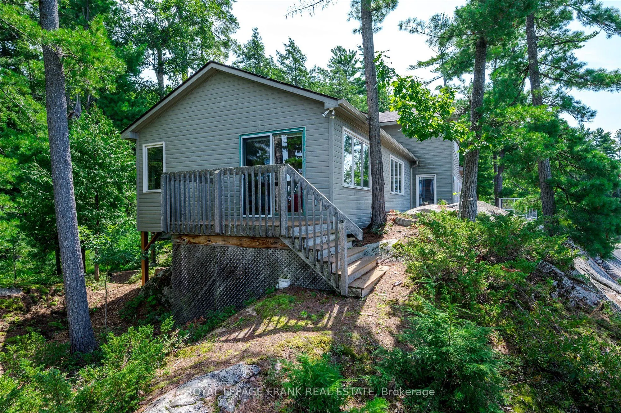 484 Juniper Island