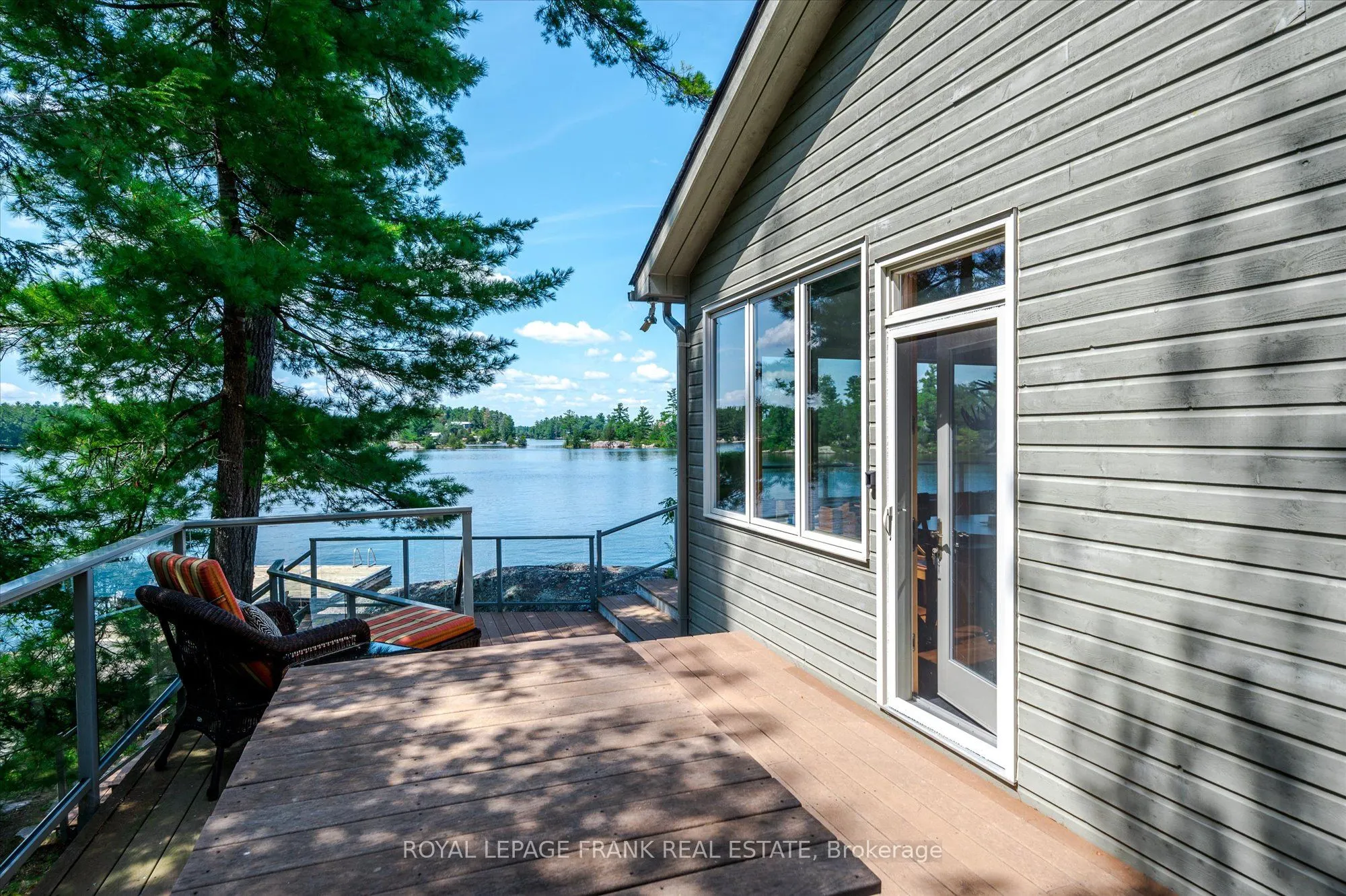 484 Juniper Island
