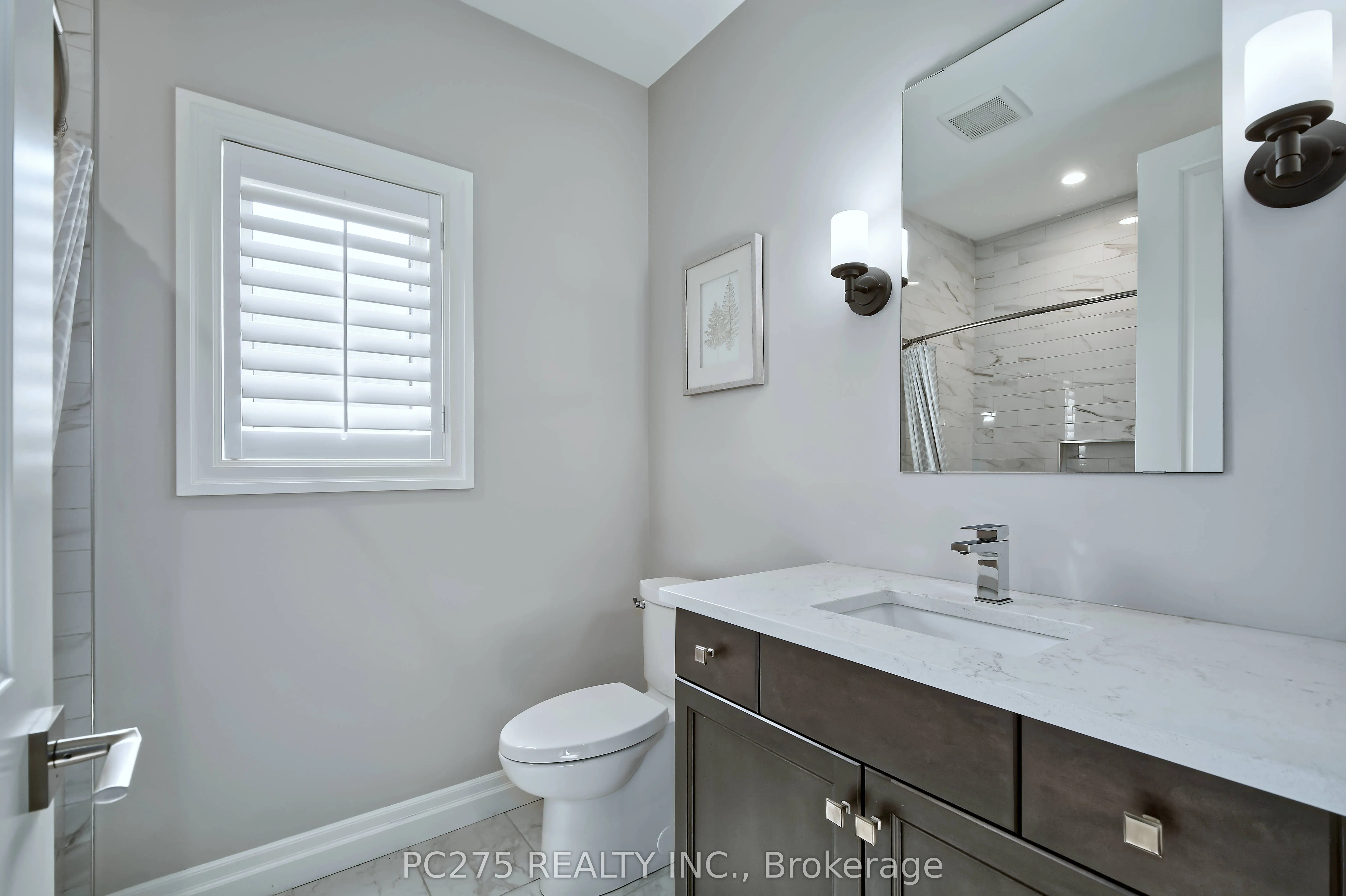 2539 Bond Street