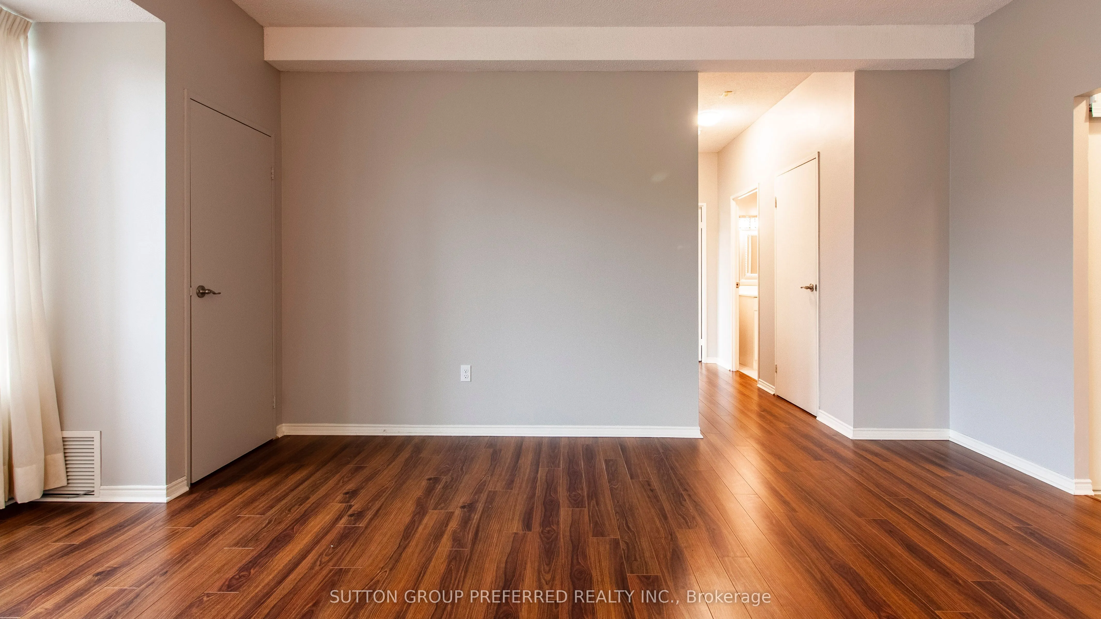 521 Riverside Drive, #109