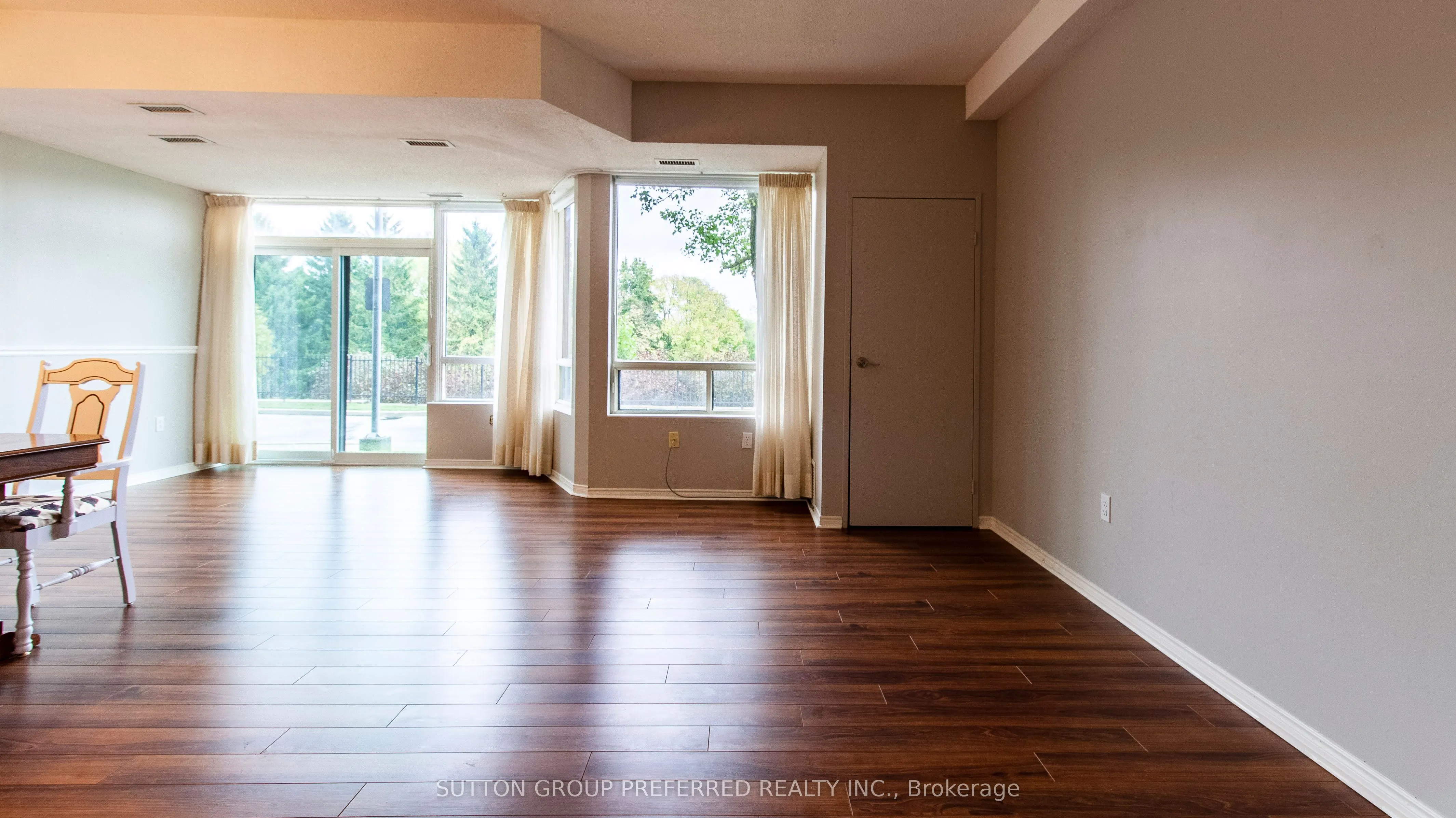 521 Riverside Drive, #109