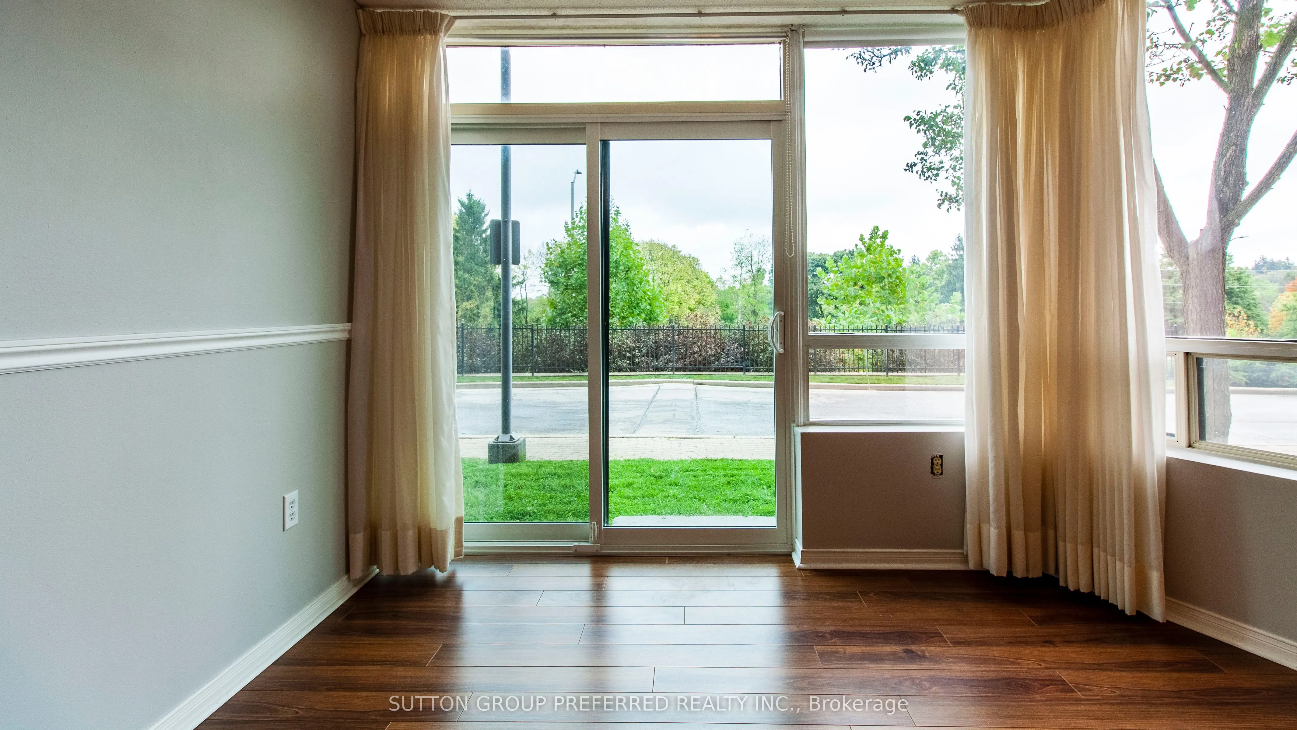 521 Riverside Drive, #109