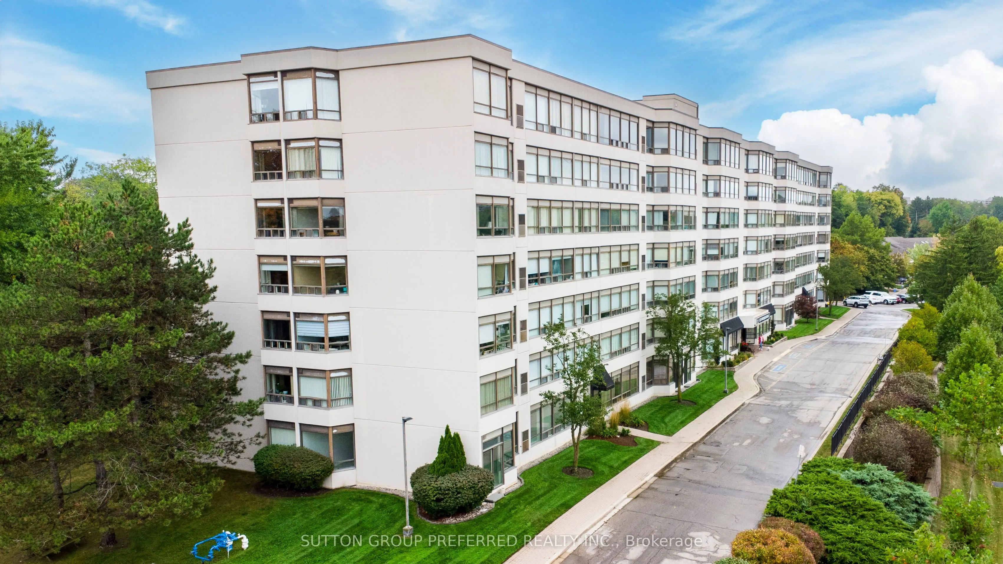 521 Riverside Drive, #109