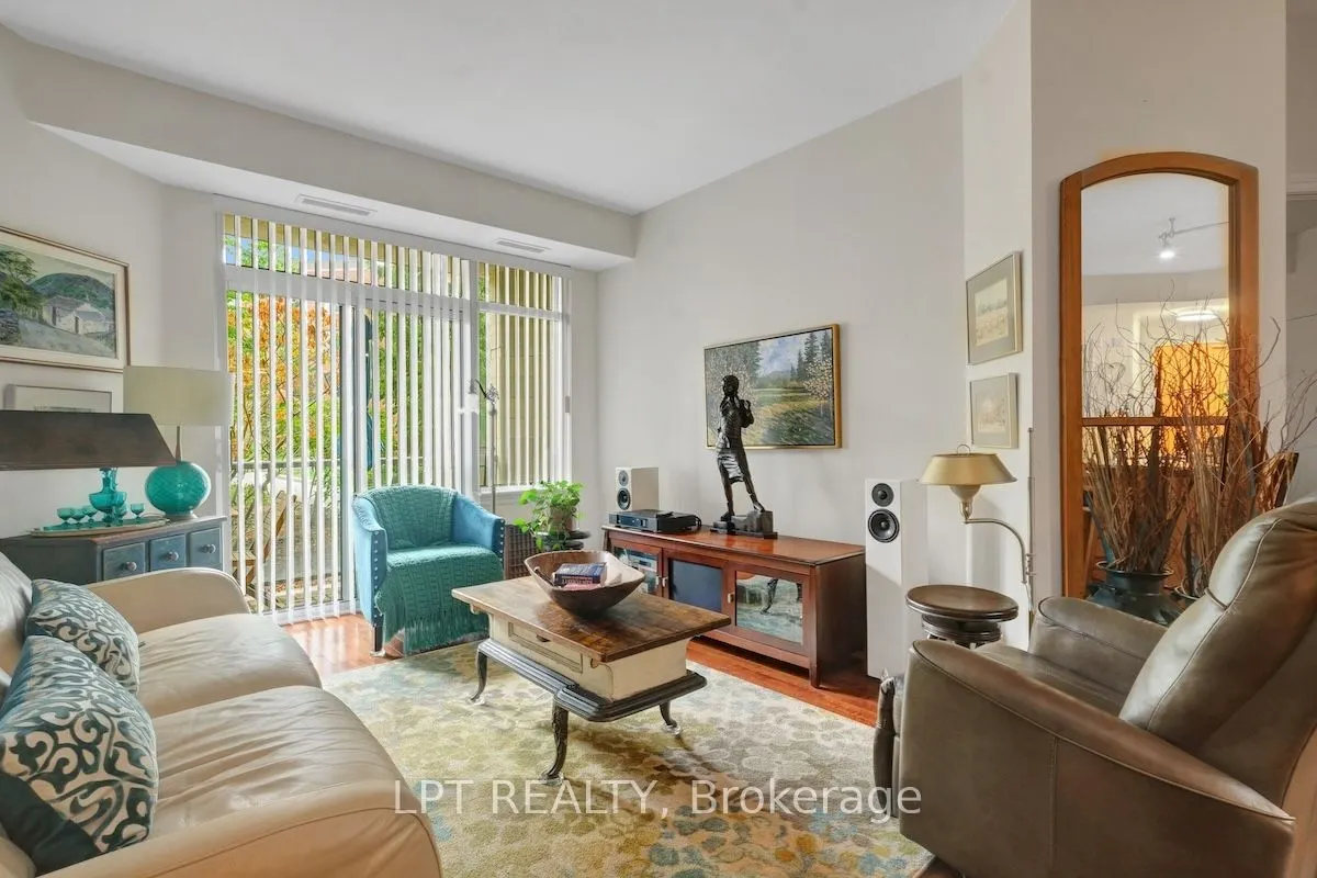 205 Bolton Street, #102