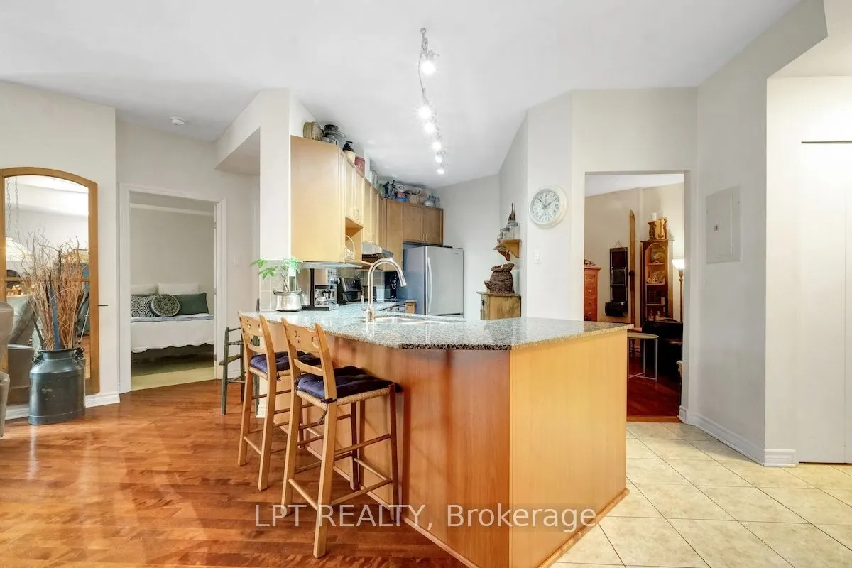 205 Bolton Street, #102