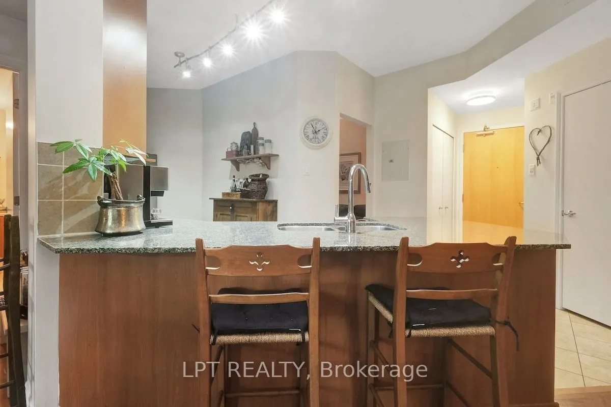 205 Bolton Street, #102