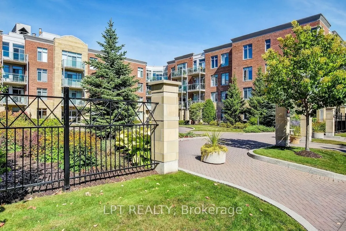 205 Bolton Street, #102