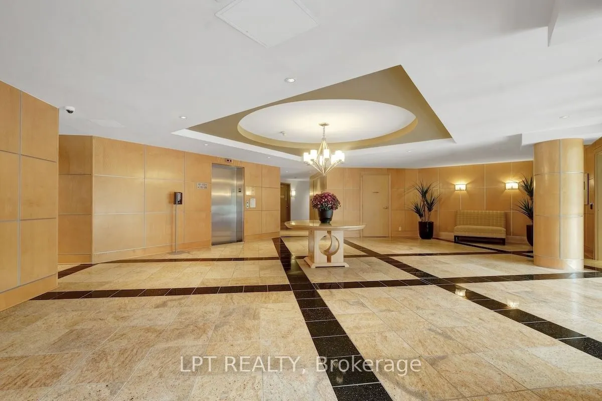205 Bolton Street, #102