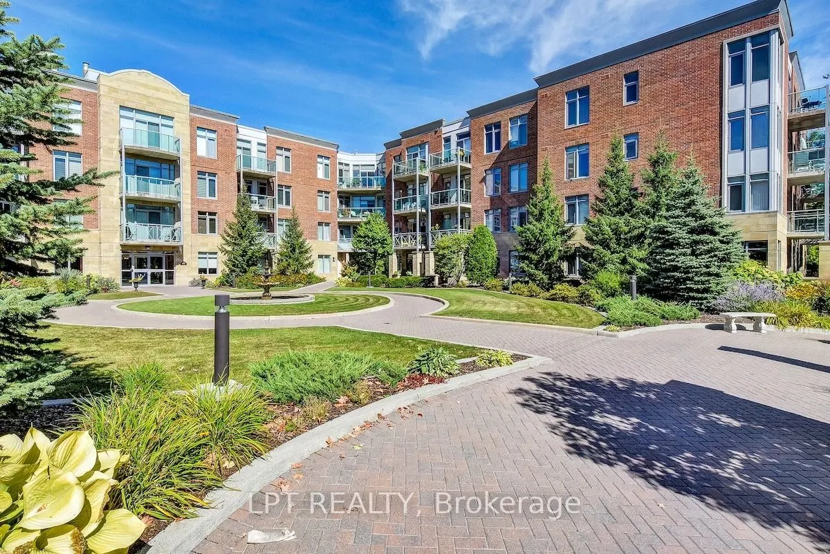 205 Bolton Street, #102